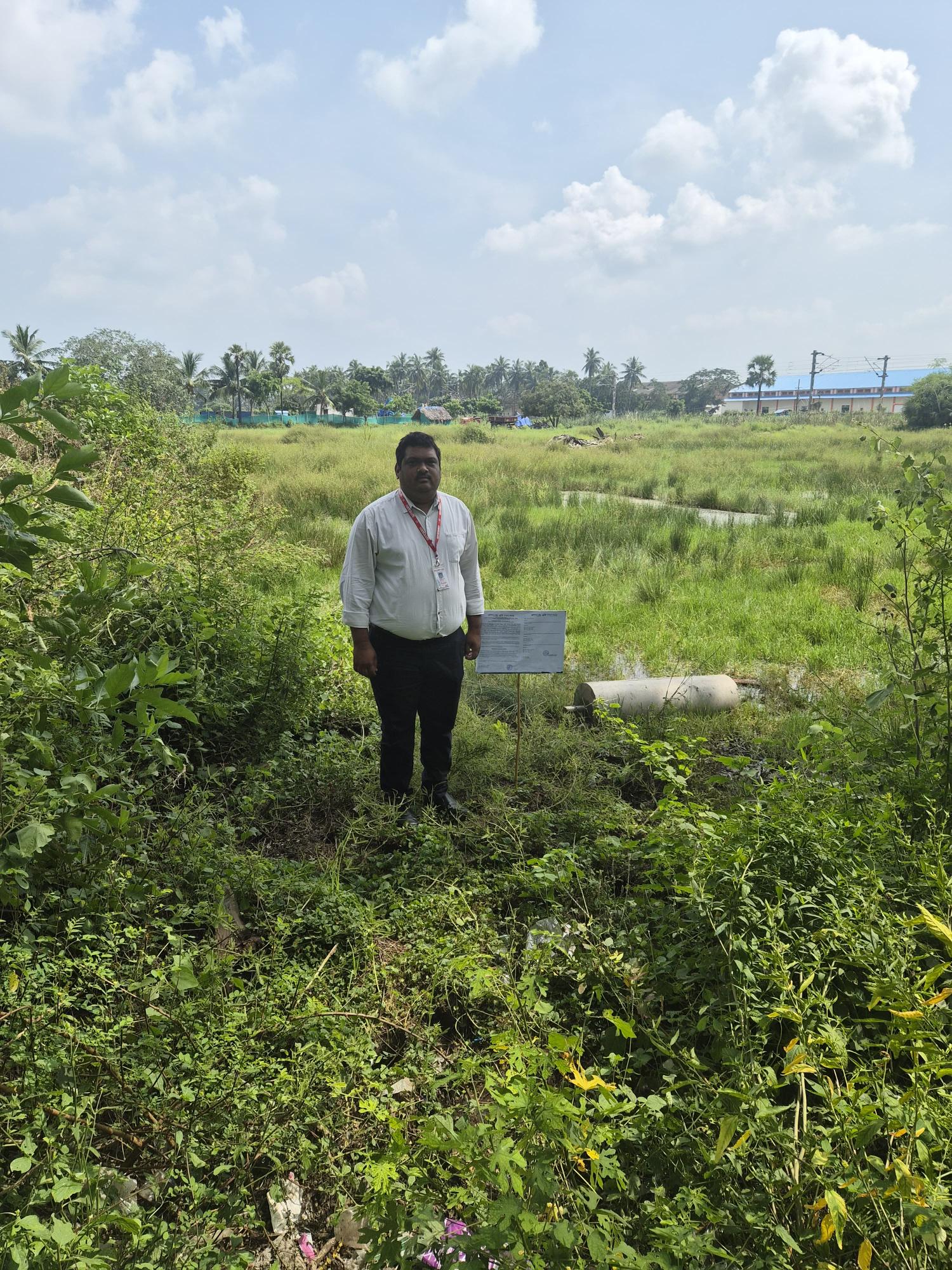 Plot for sale in near FCI godowns,srungavruksham Tadepalligudem — photo 2
