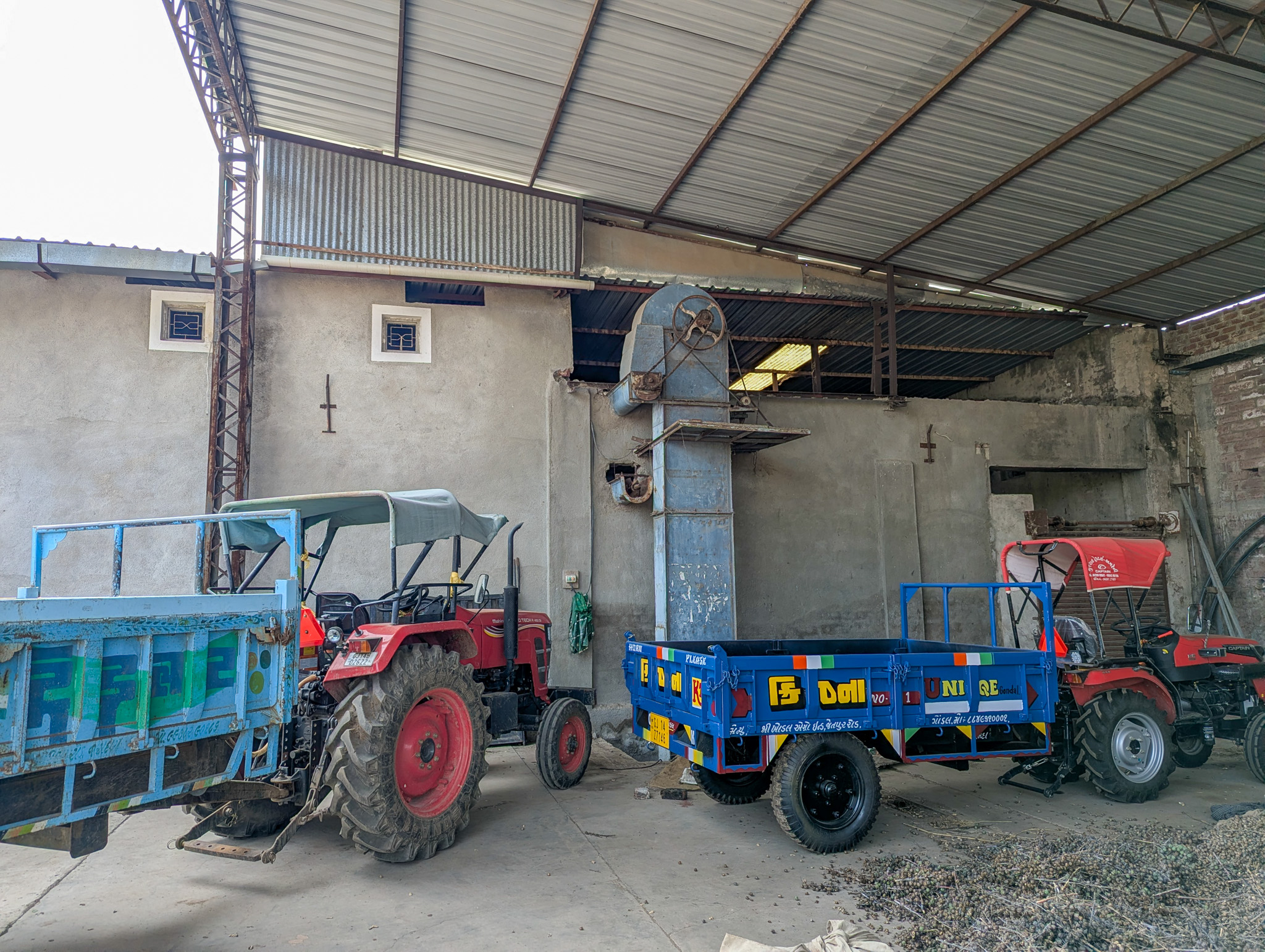 Industrial Shed for sale in Ambardi Damnagar — photo 2