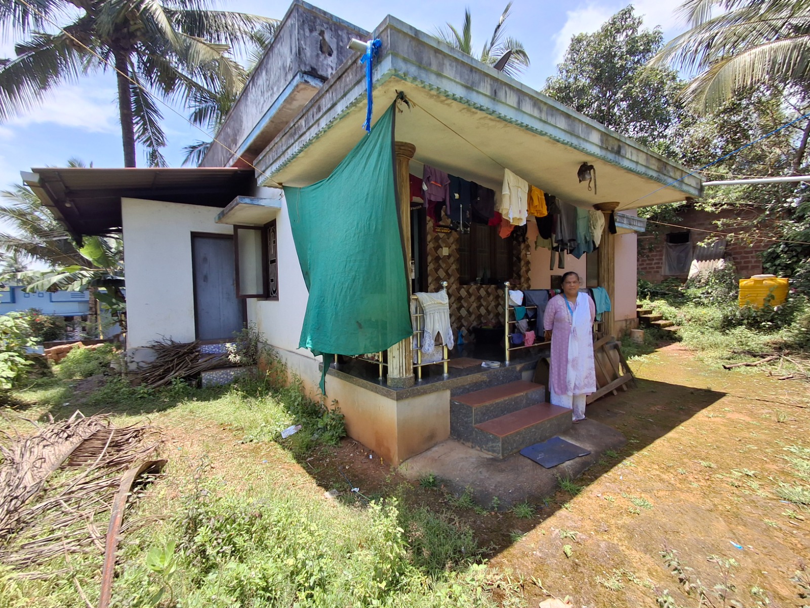 700 square feet Individual House for sale in Muchoor Ganjimutt — photo 1