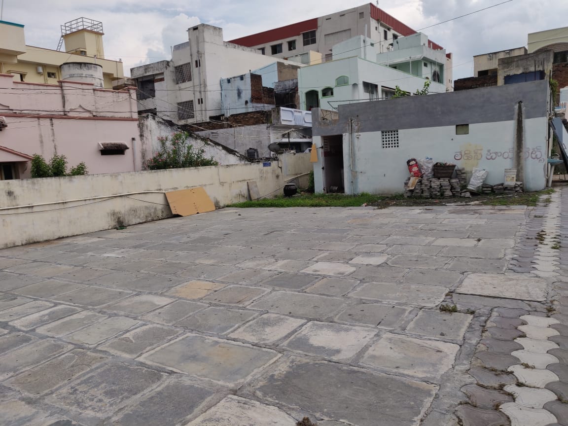 Plot for sale in Tenali — photo 1
