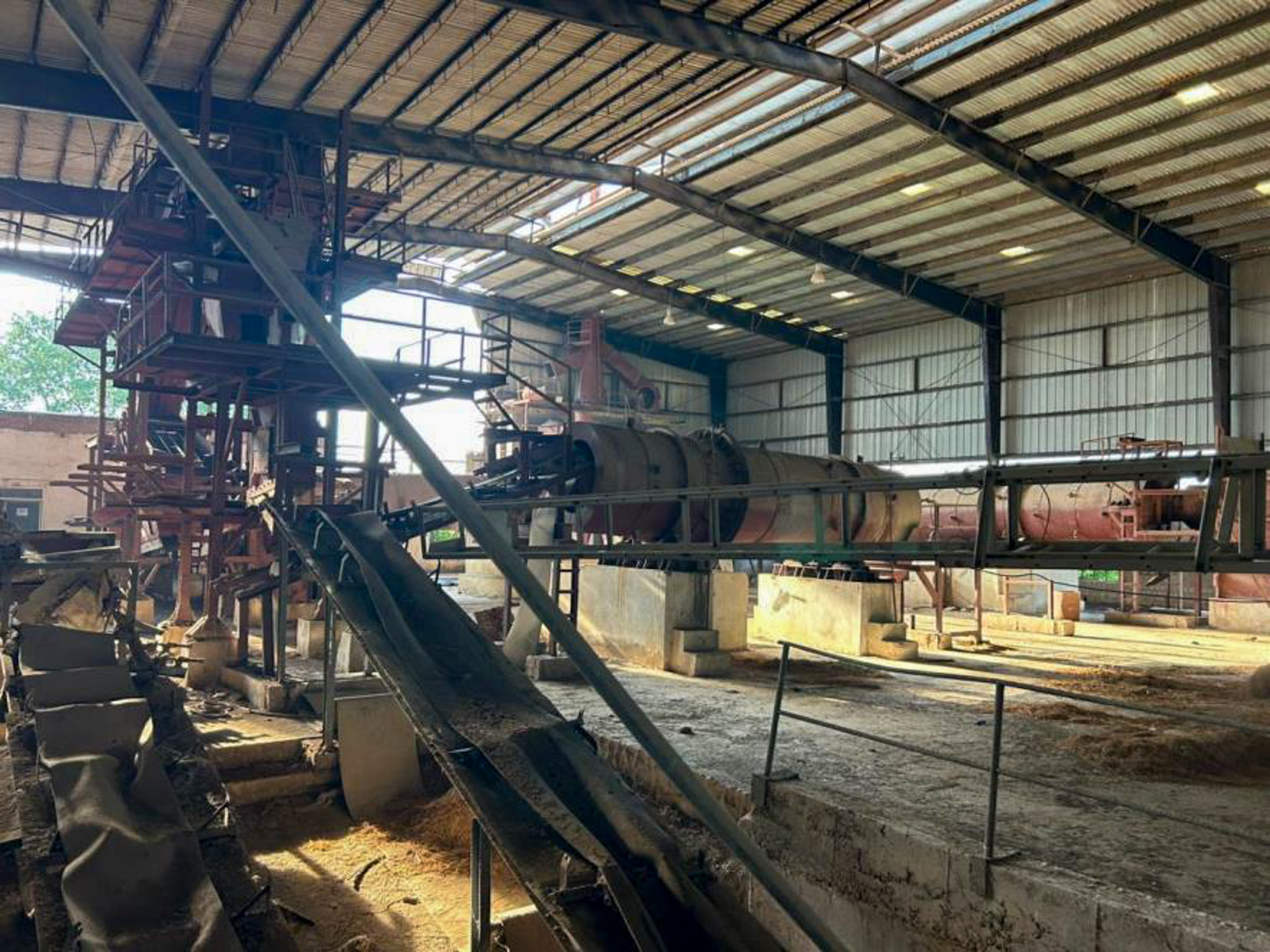 Shed with Plant and Machinery for sale in Chanukya Cement Factory — photo 16