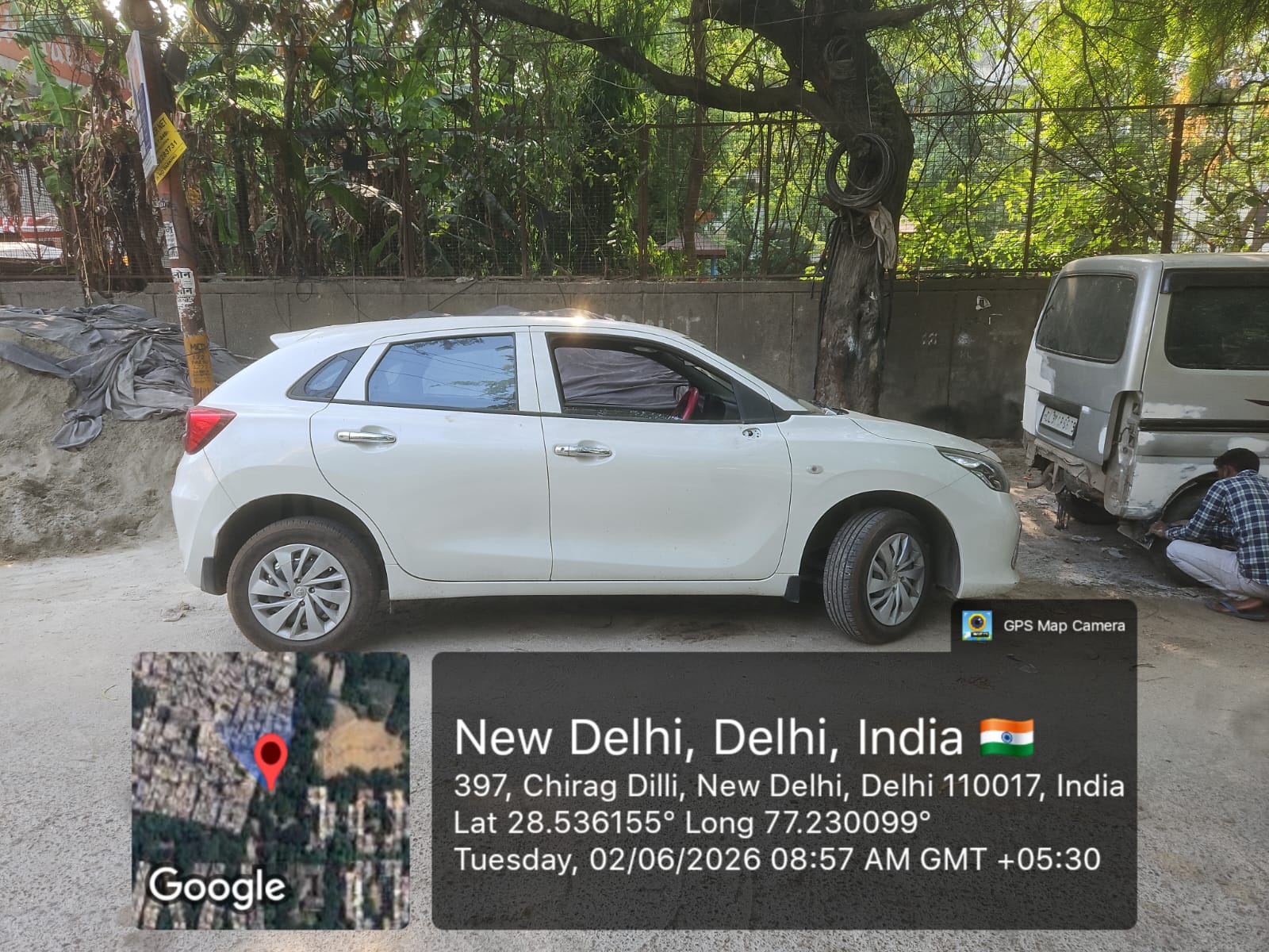 2024 Toyota Camry Hybrid Sedan 11856 km 1 year for sale in GODARA YARD HARYANA Gurugram — photo 3
