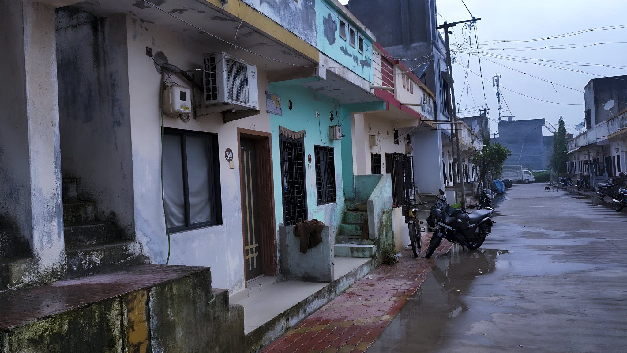 42.38 square meter Individual House for sale in Surat — photo 12