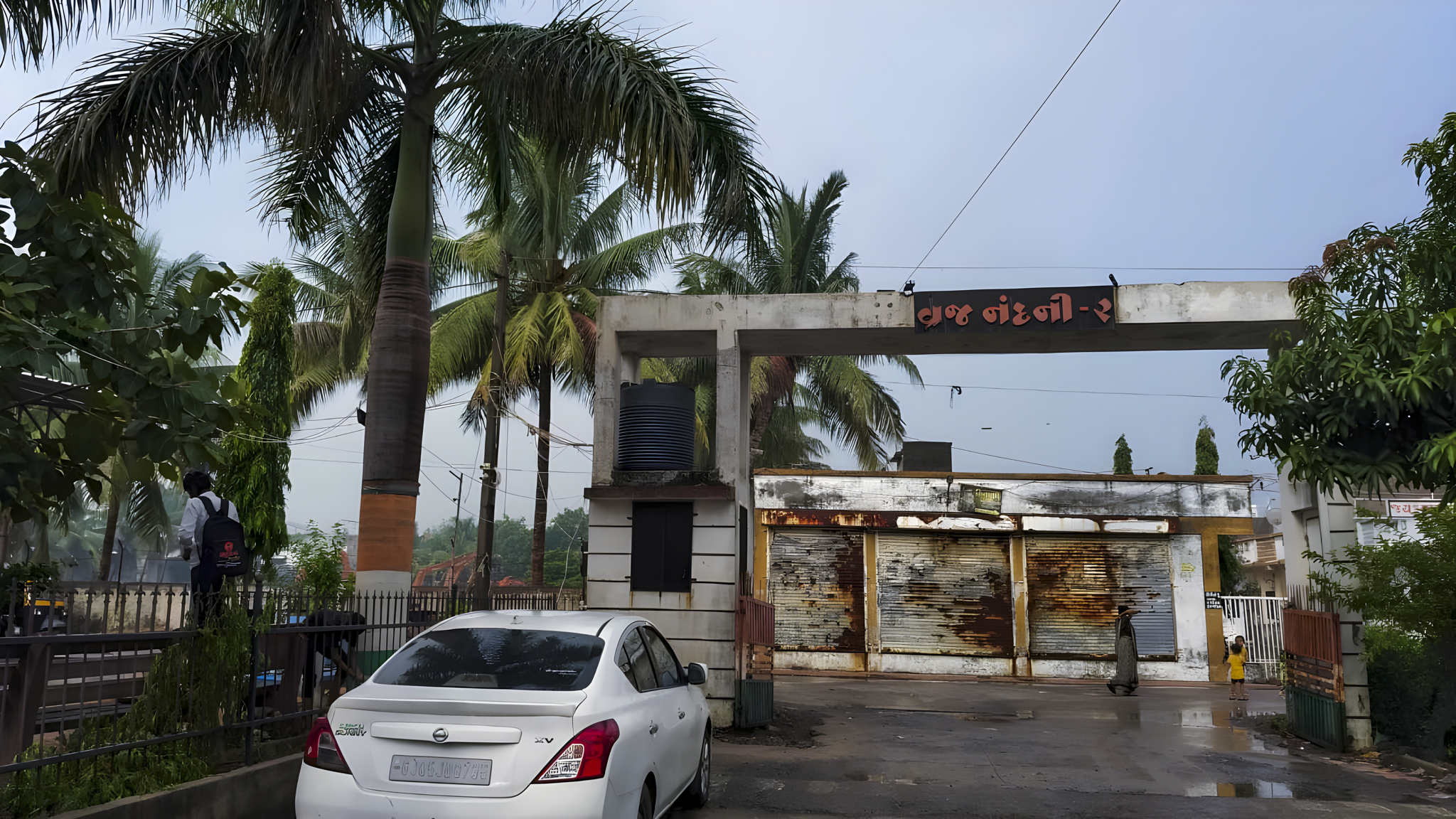 42.38 square meter Individual House for sale in Surat — photo 22