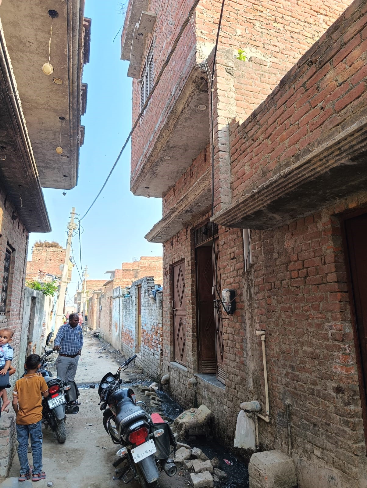 Individual House for sale in Chandausi — photo 1
