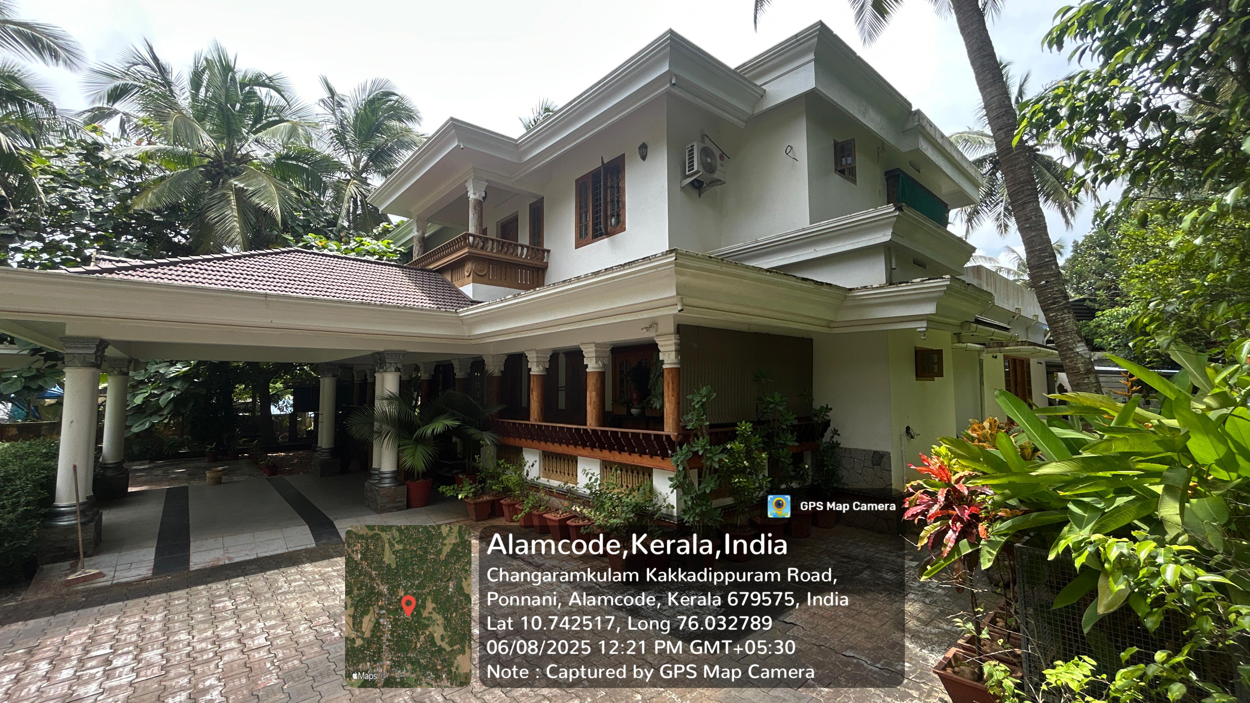 Villa for sale in Re sy no 2/1-5,Alamcode village,Ponnani Taluk,Malappuram District. Kattipparuthi — photo 1