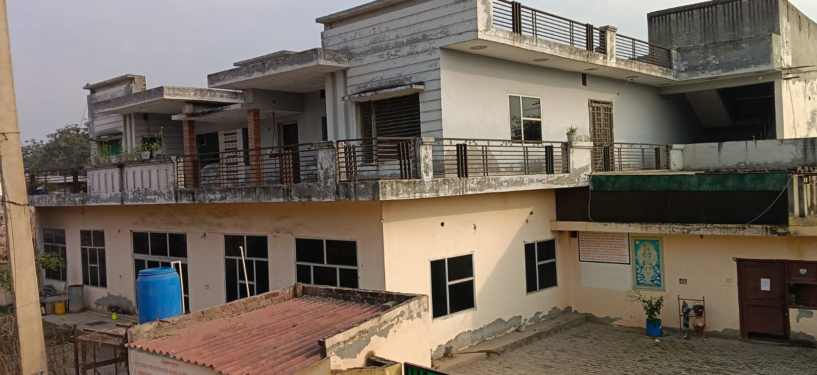 12295.16 square feet Industrial Plot with Factory Building for sale in Shahbad Markanda, Distt. Kurukshetra , Haryana. Shahbad — photo 1