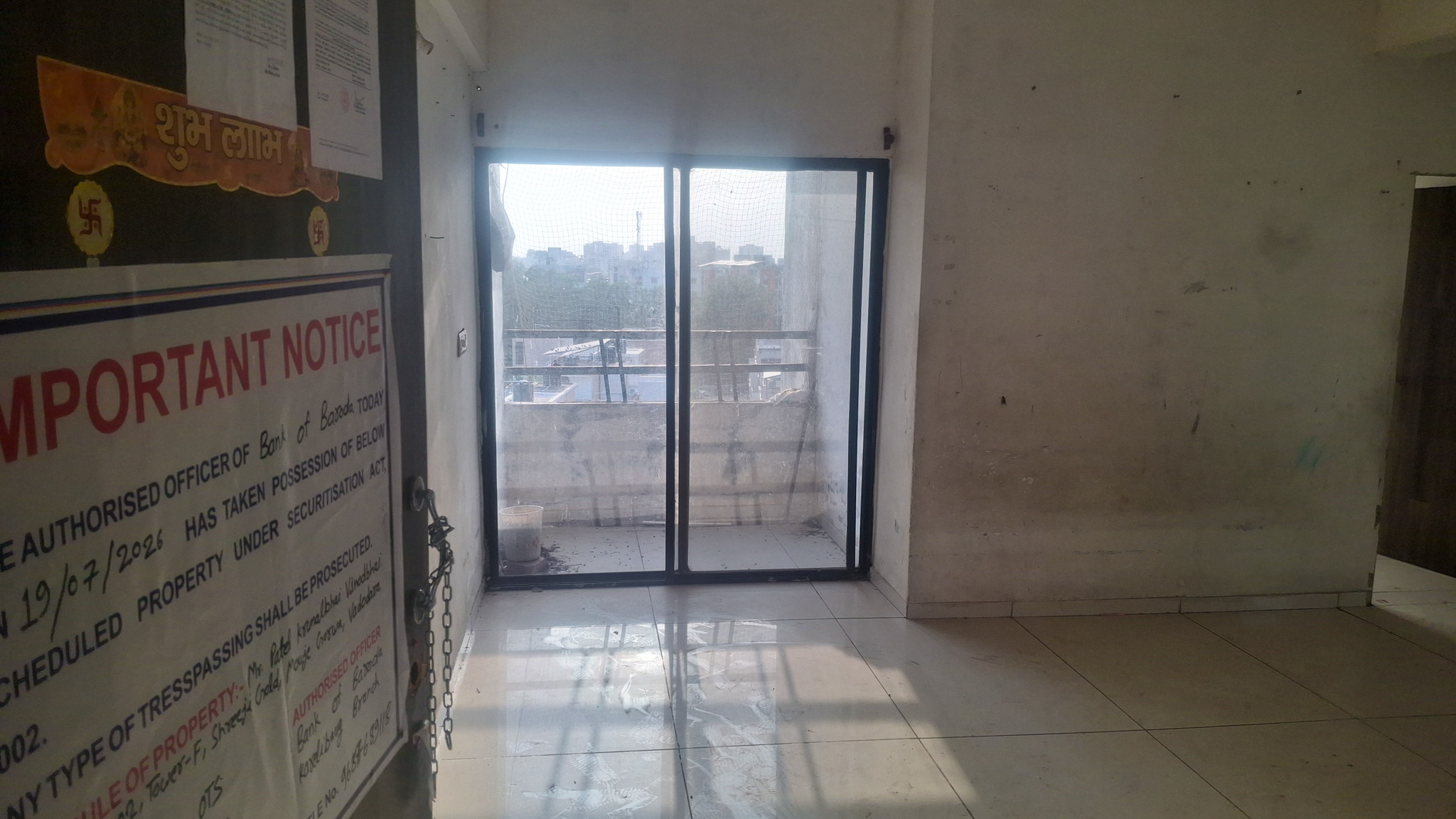 330 square feet Flat for sale in gorwa Vadodara — photo 1