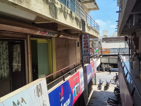 13.92 square meter Shops for sale in Shyam Sundar Complex, Hira Moti Chowk, Amreli Amreli — photo 10