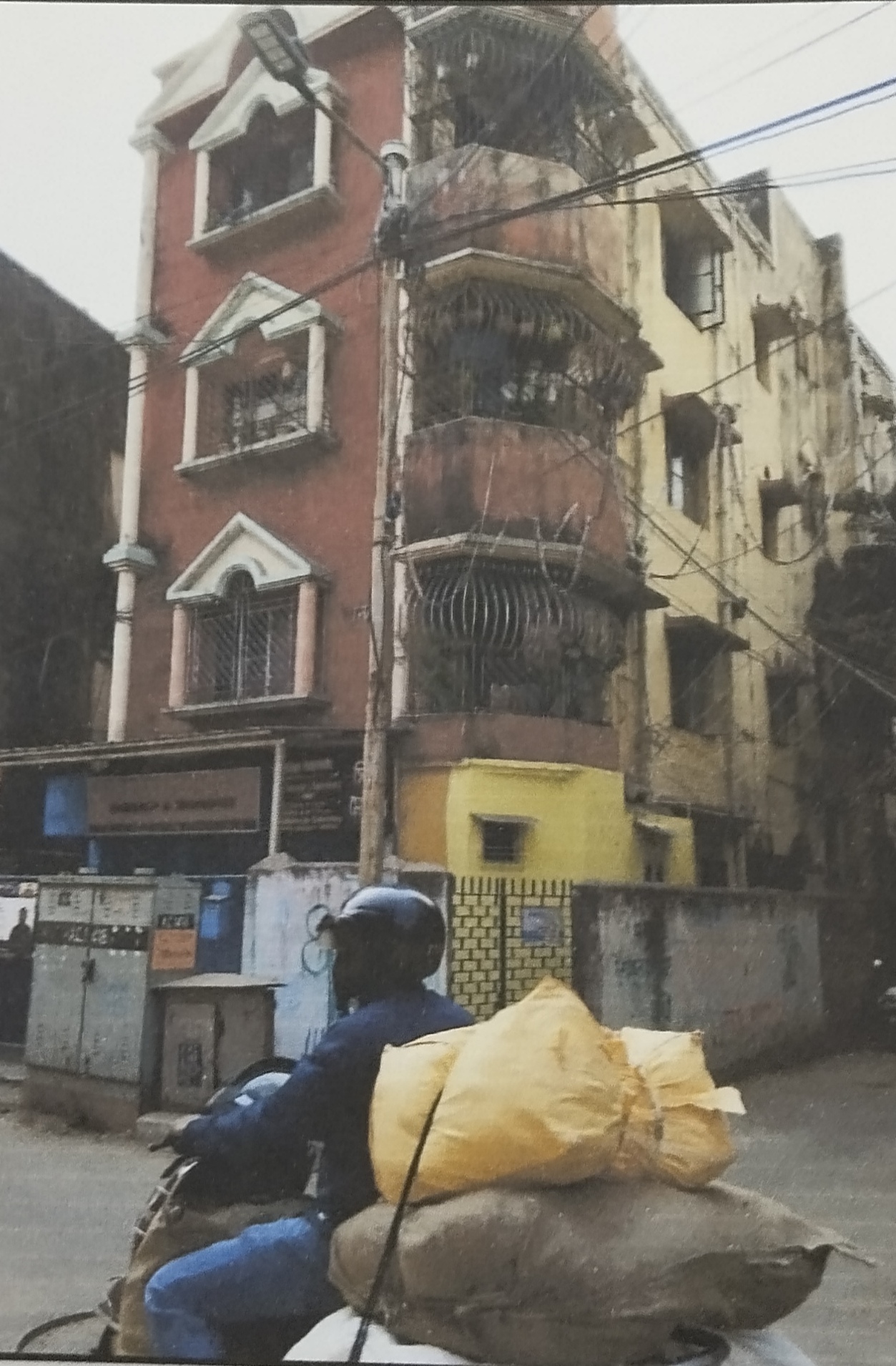 Flat for sale in Kolkata — photo 5