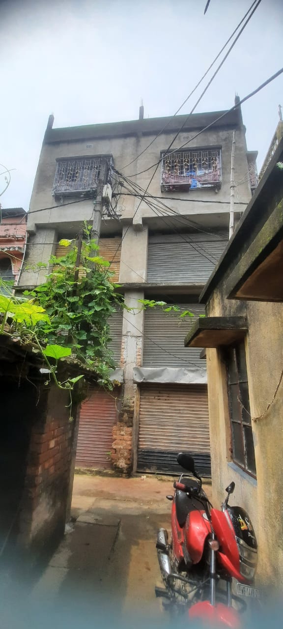 Others for sale in Alipukur — photo 1