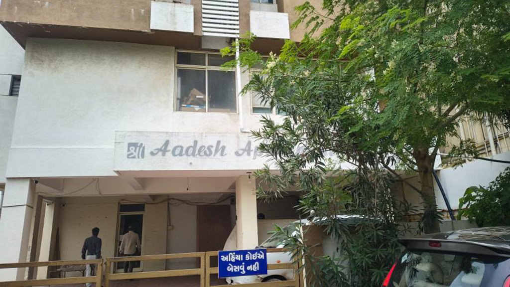 3 BHK Flat for sale in Aadesh Apartment, Rajkot Rajkot — photo 44