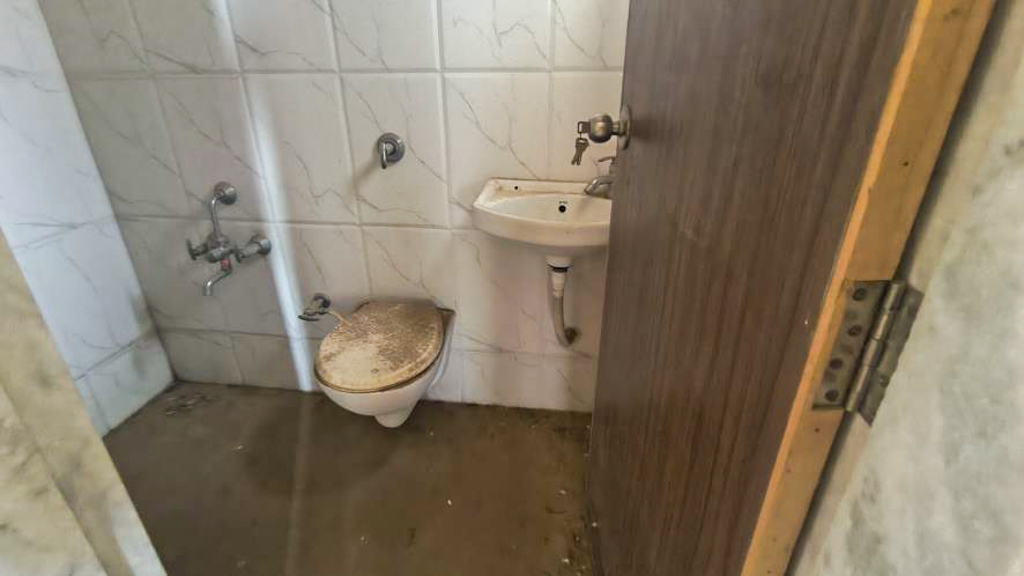 3 BHK Flat for sale in Aadesh Apartment, Rajkot Rajkot — photo 21