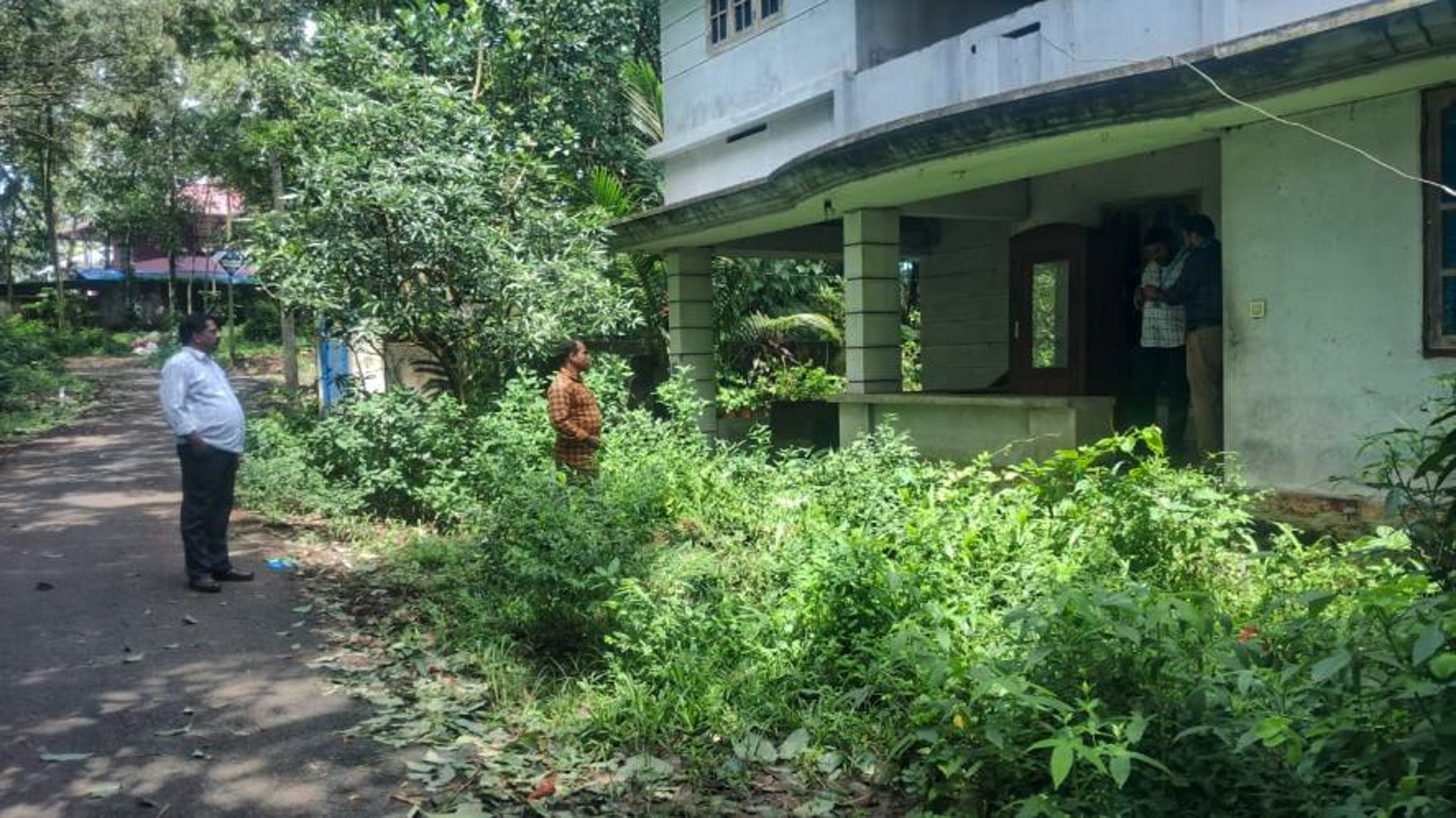 Individual House for sale in CHIRAYINKEEZHU Alamcode — photo 33
