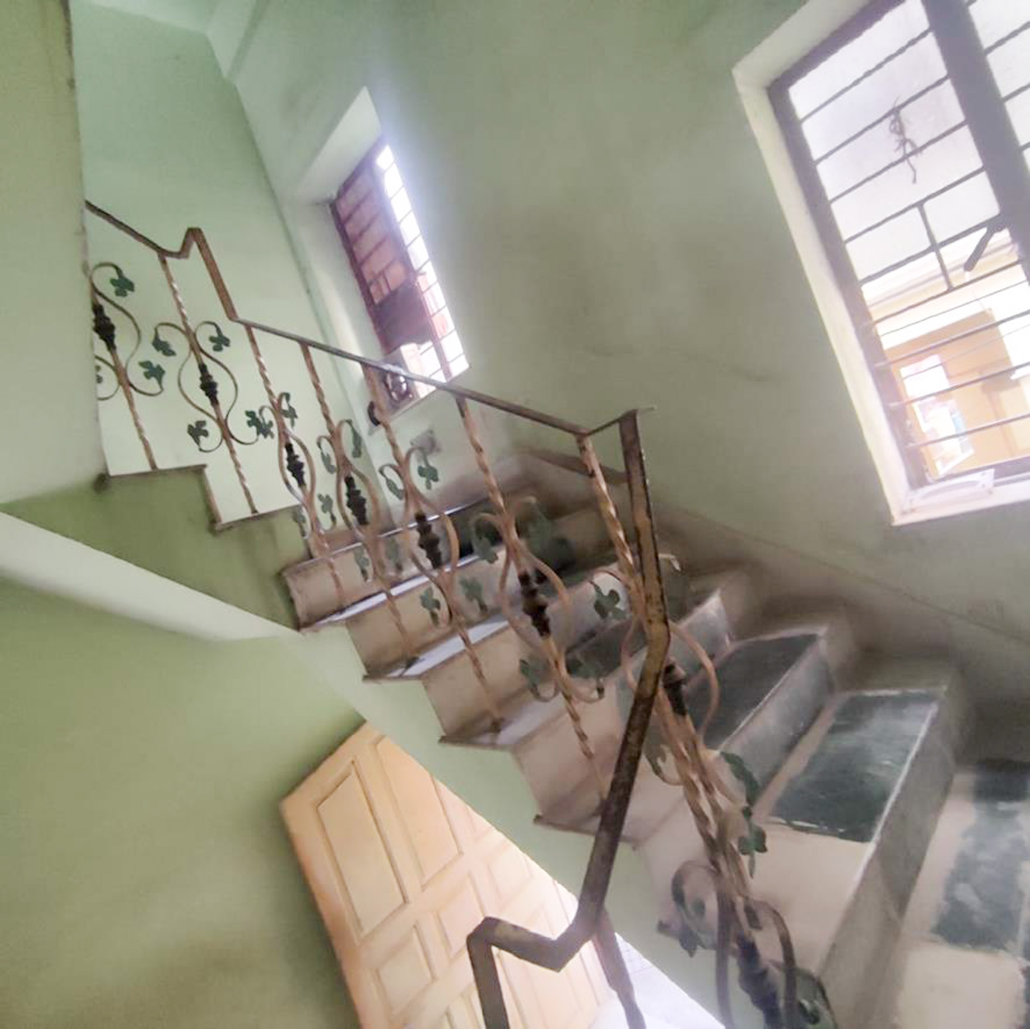 Flat for sale in HARI SHABHA PASCHIM PUTAYARI KOLAKATA Kolkata — photo 1