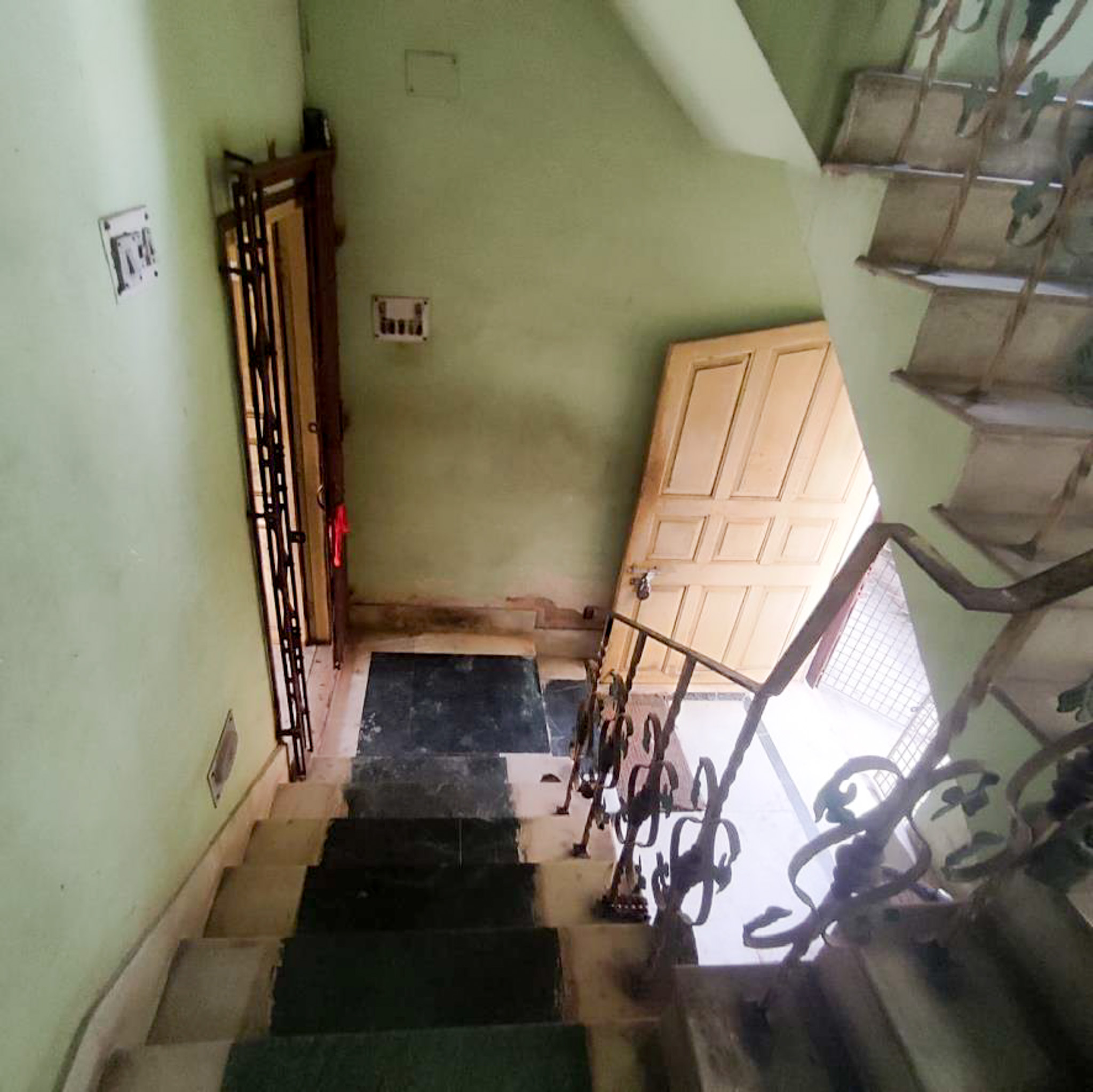 Flat for sale in HARI SHABHA PASCHIM PUTAYARI KOLAKATA Kolkata — photo 2