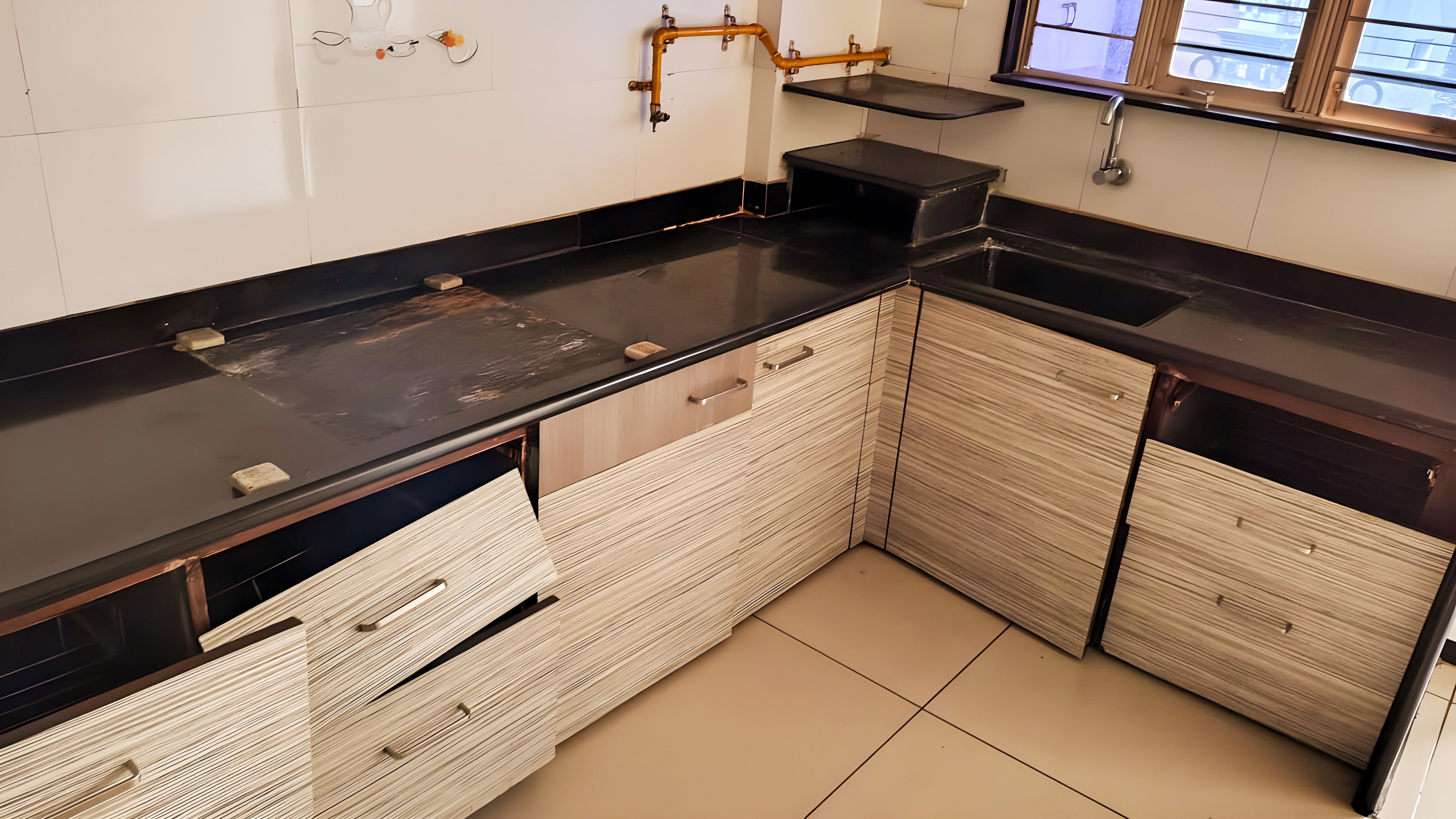 1833 square feet Flat for sale in Surat — photo 6