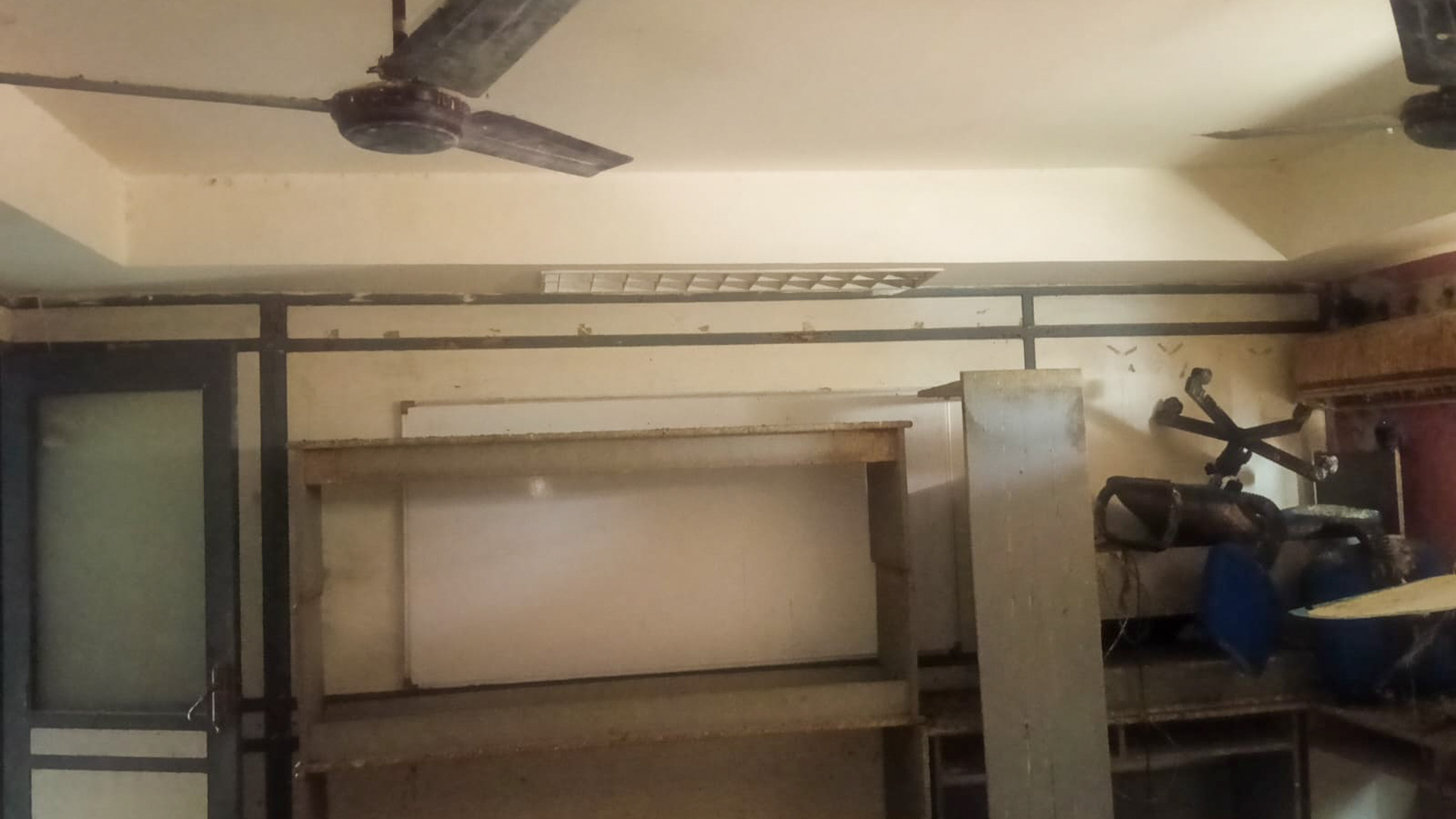 860.04 square feet Office for sale in URBAN Ahmedabad — photo 5