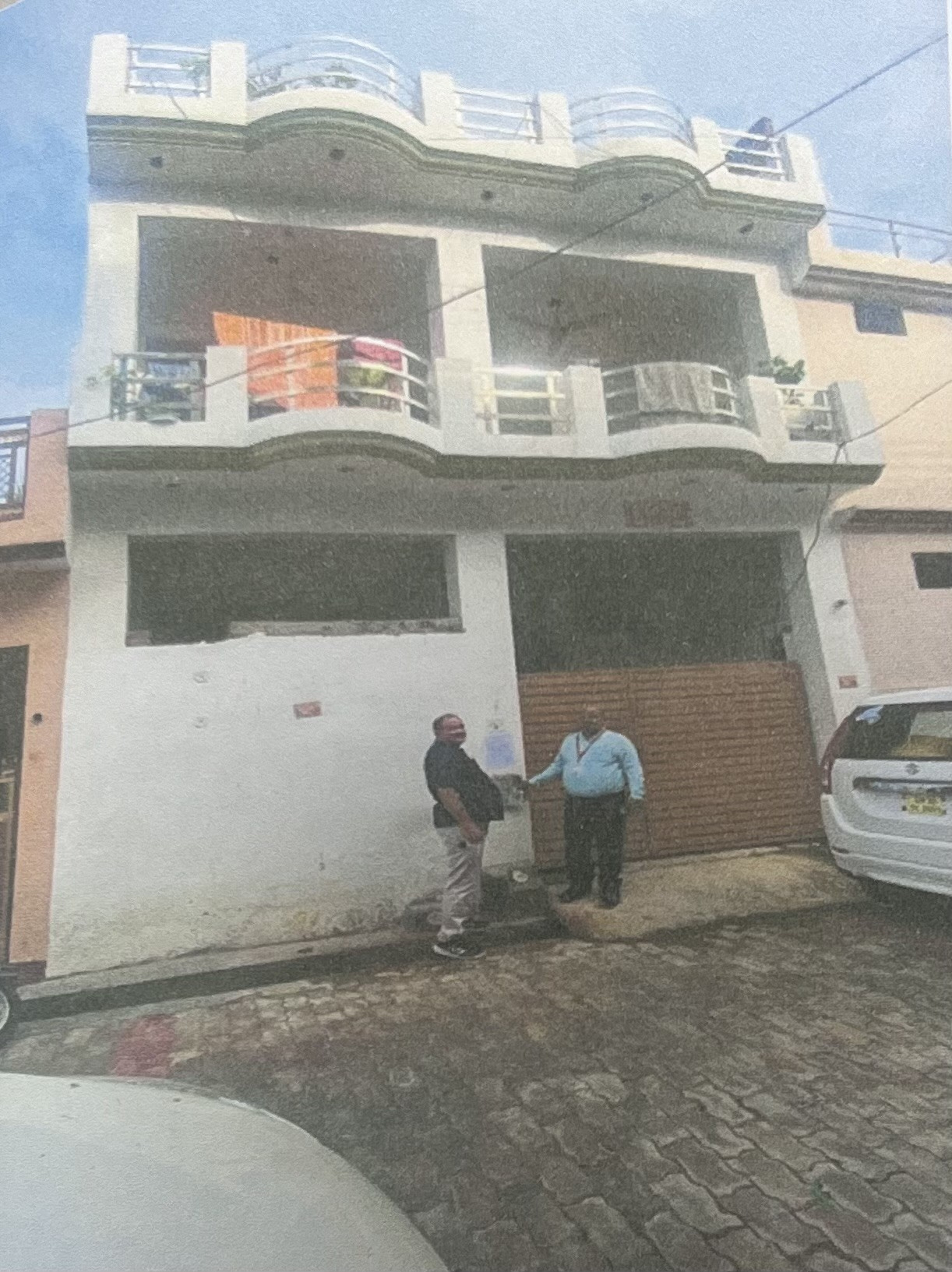 92.93 square meter Individual House for sale in ADIL NAGAR Lucknow — photo 1