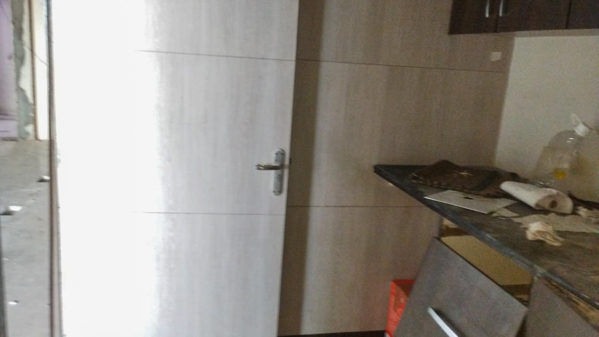 957 square feet Office for sale in Ahmedabad — photo 11