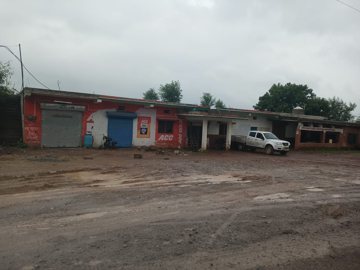 6000 square feet Shops for sale in Kymore to Bhadanpur Main Road Maihar Cement Factory Sarlanagar — photo 2