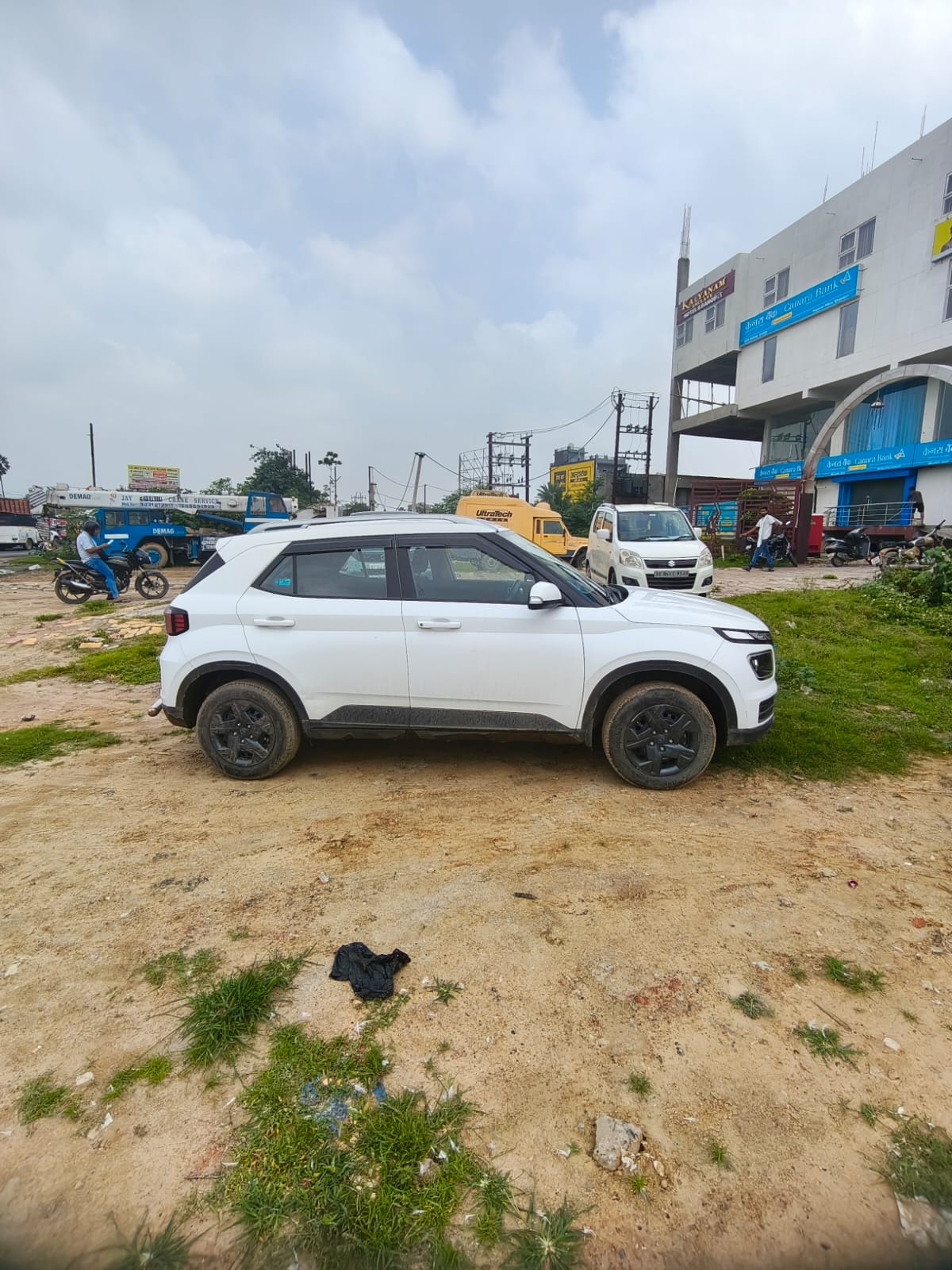 2023 Hyundai Venue S 1.2 Petrol MT Compact SUV 18484 km 3 years for sale in PRK Recovery Agency Bhagalpur