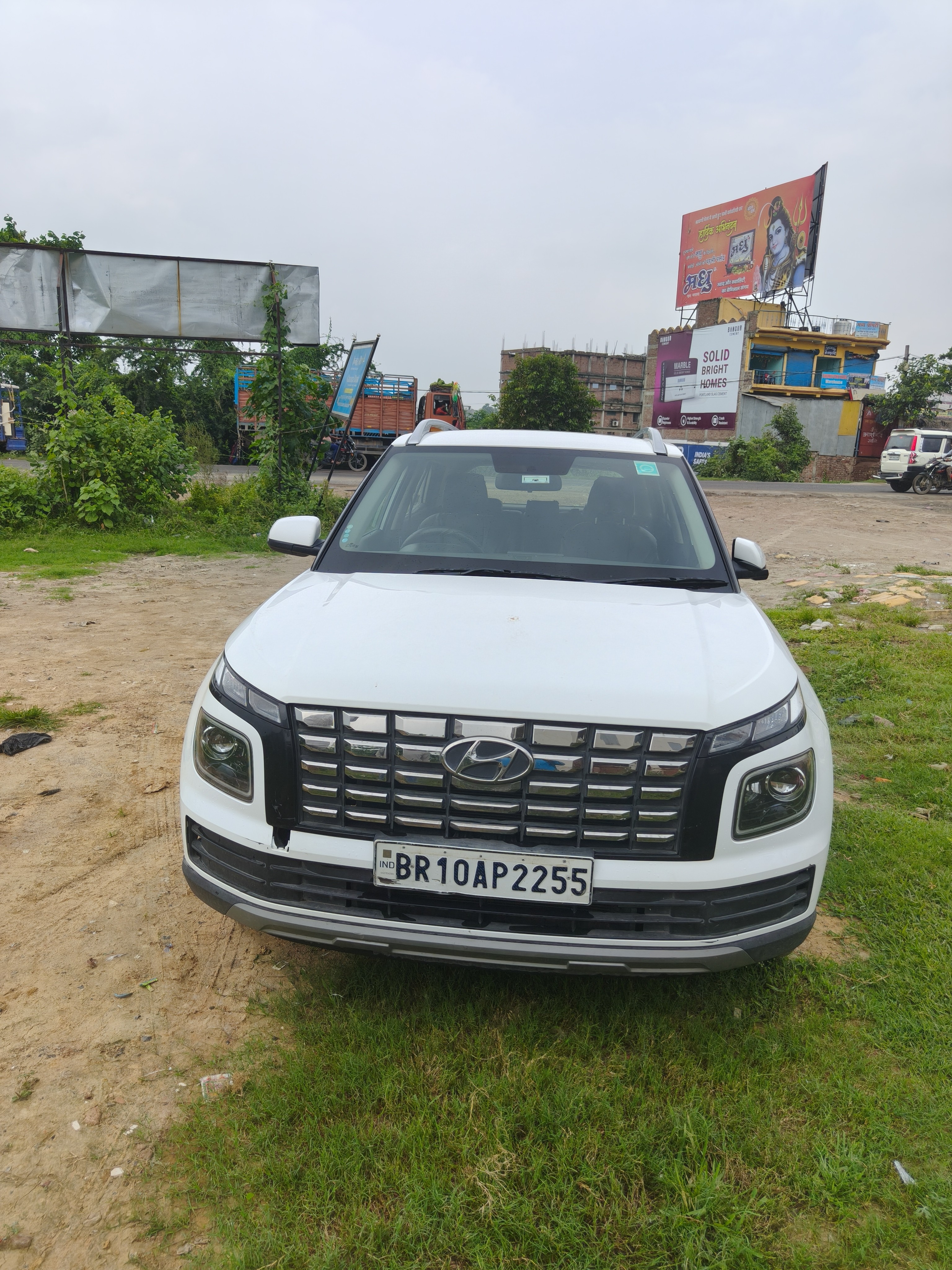 2023 Hyundai Venue S 1.2 Petrol MT Compact SUV 18484 km 3 years for sale in PRK Recovery Agency Bhagalpur — photo 3