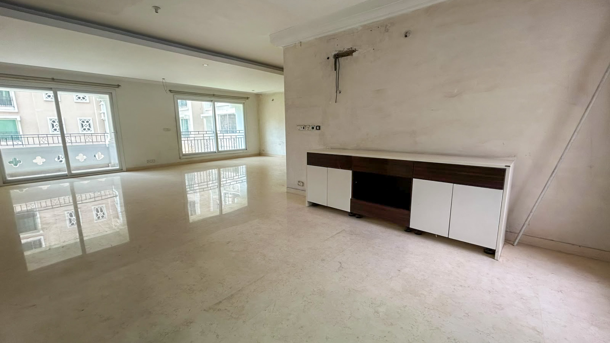 5 BHK Flat for sale in MANTRI ESPANA, KARIYAMMANA AGRAHARA Bengaluru — photo 2