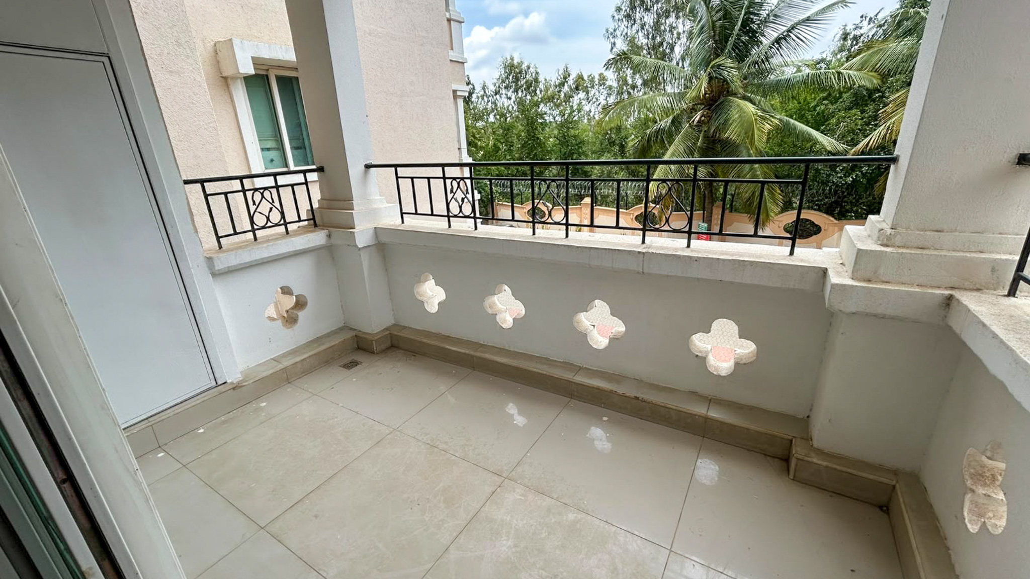 5 BHK Flat for sale in MANTRI ESPANA, KARIYAMMANA AGRAHARA Bengaluru — photo 5