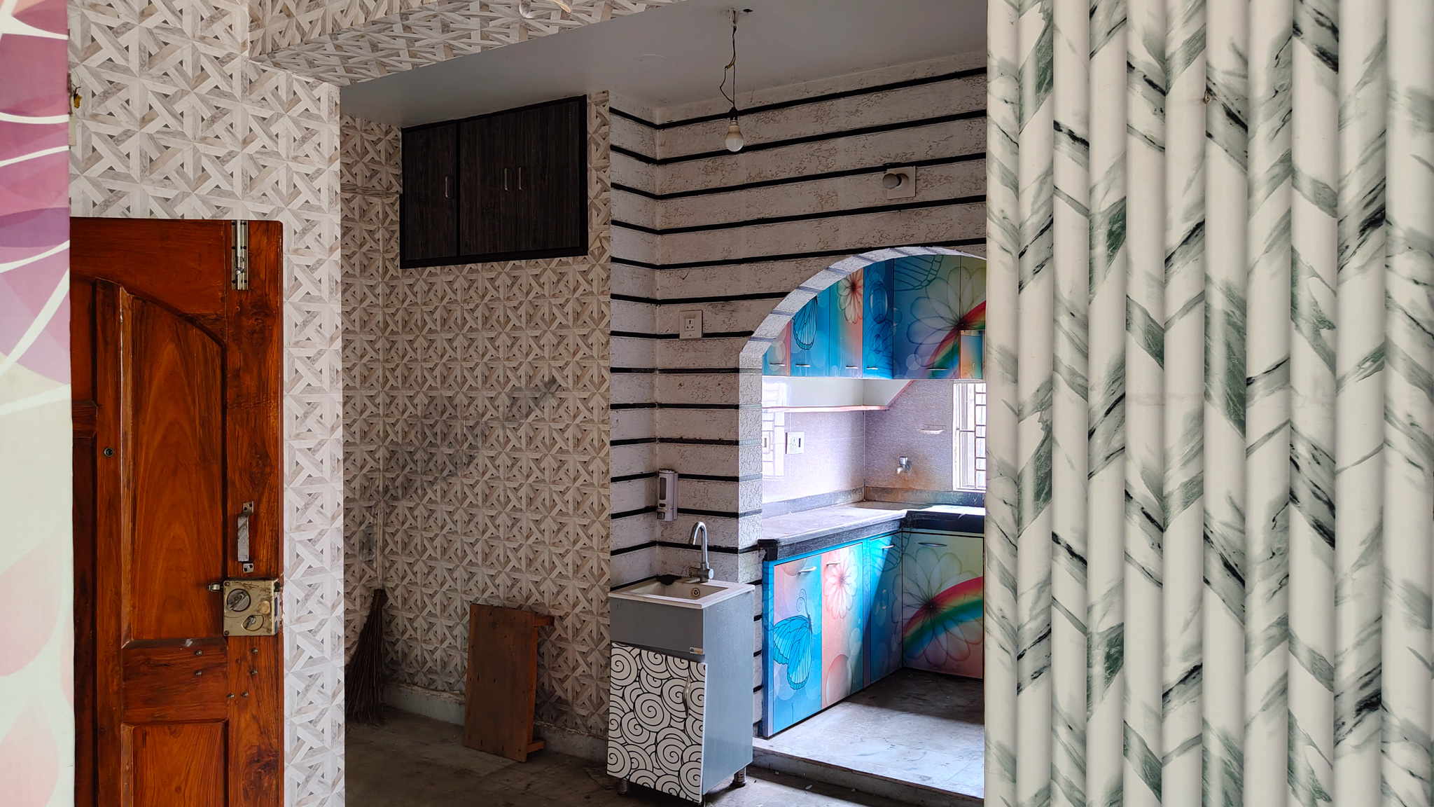 930 square feet Flat for sale in South DumDum Kolkata — photo 5