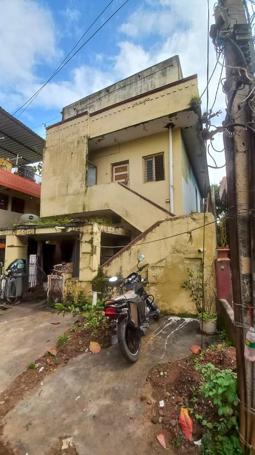 Individual House for sale in Vishal Nagar, Near Shri Siddaroodha Swami Matha, Krishnapur Village, Hubbli Hubballi — photo 1