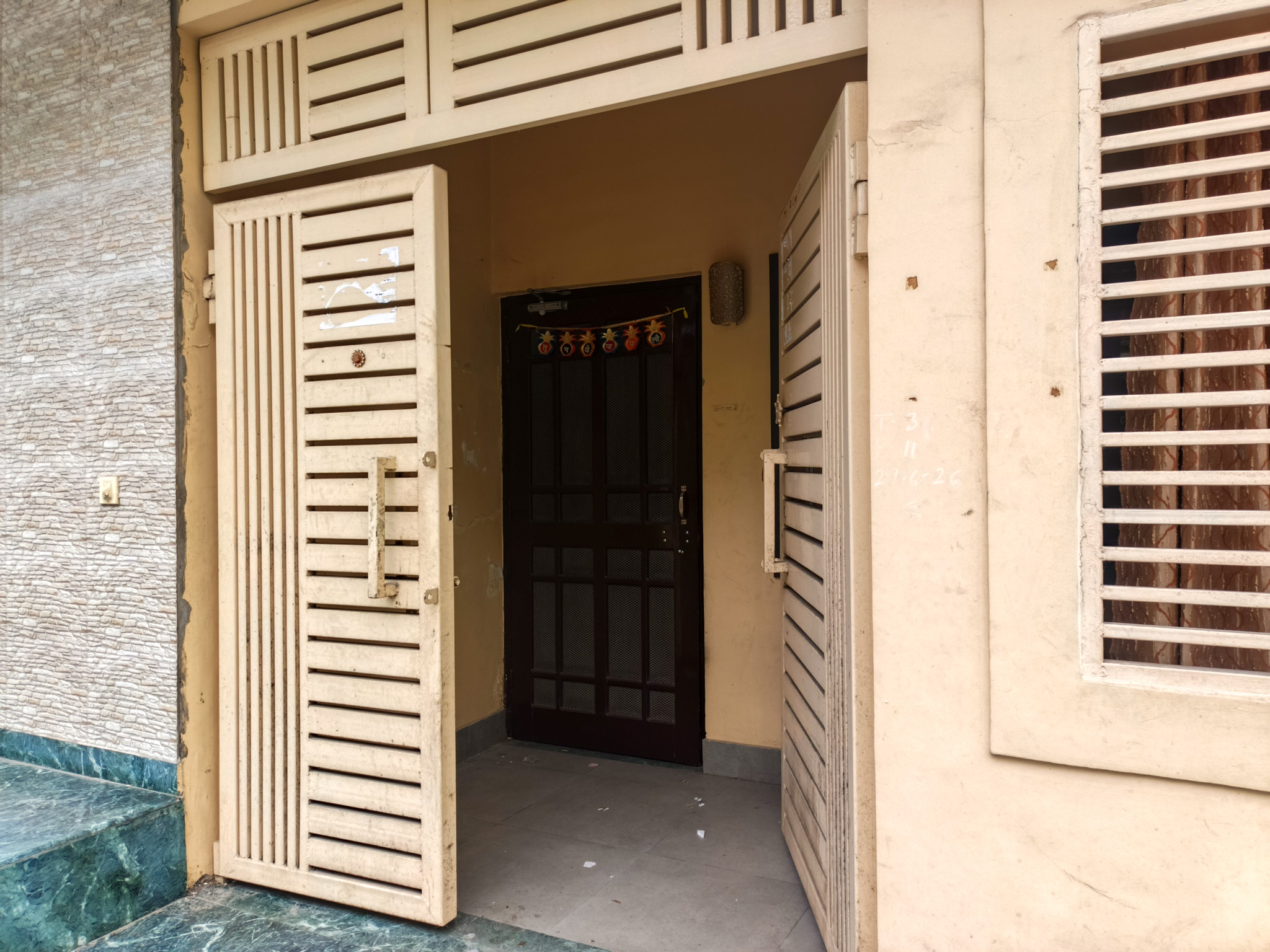 191.4 square meter Individual House for sale in IIE Kashipur — photo 1