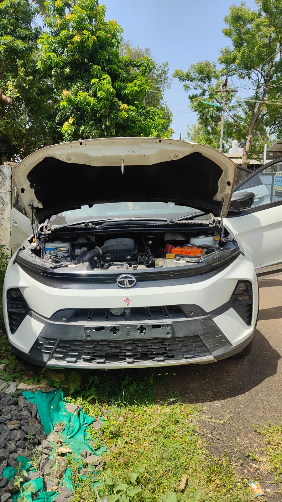 2023 Tata Nexon Fearless+ SUV 29600 km 3 years for sale in RECOVERY AGENT PARKING Kumbakonam — photo 1