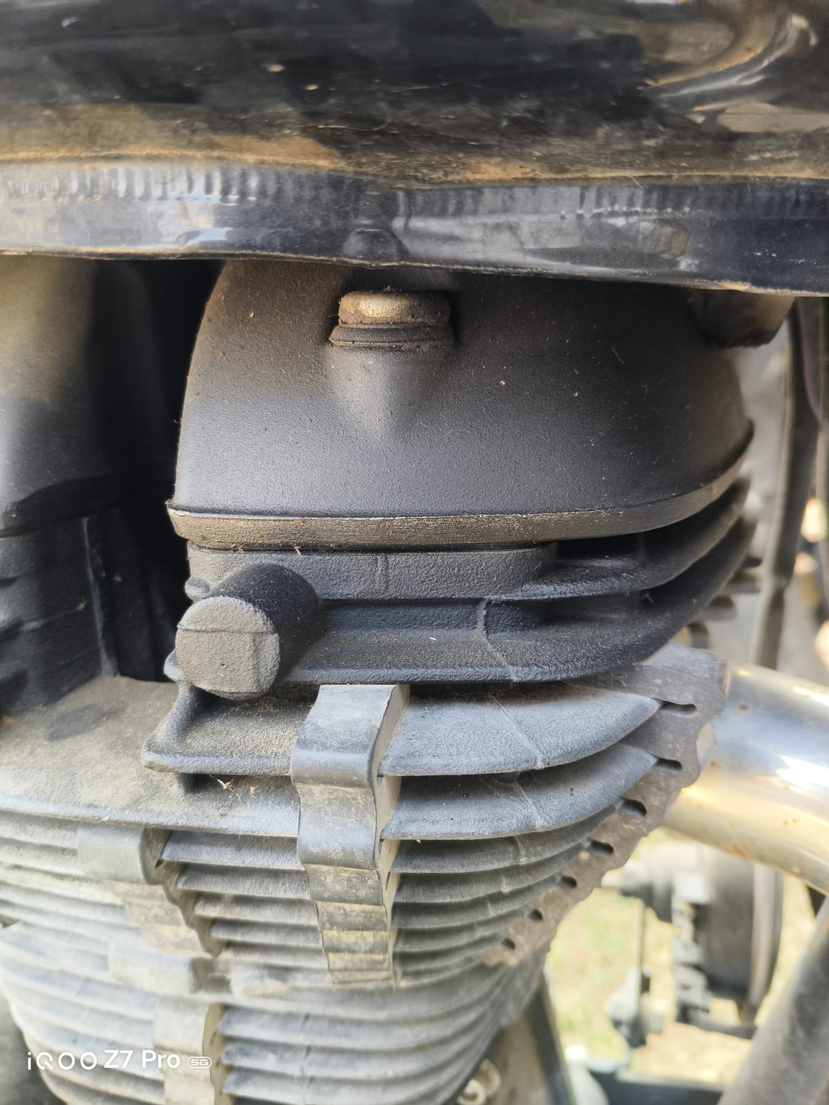 2020 Royal Enfield Classic 350 Halcyon Motorcycle 62762 km 6 years for sale in SHRI RAM AUTO MALL Karimnagar — photo 2