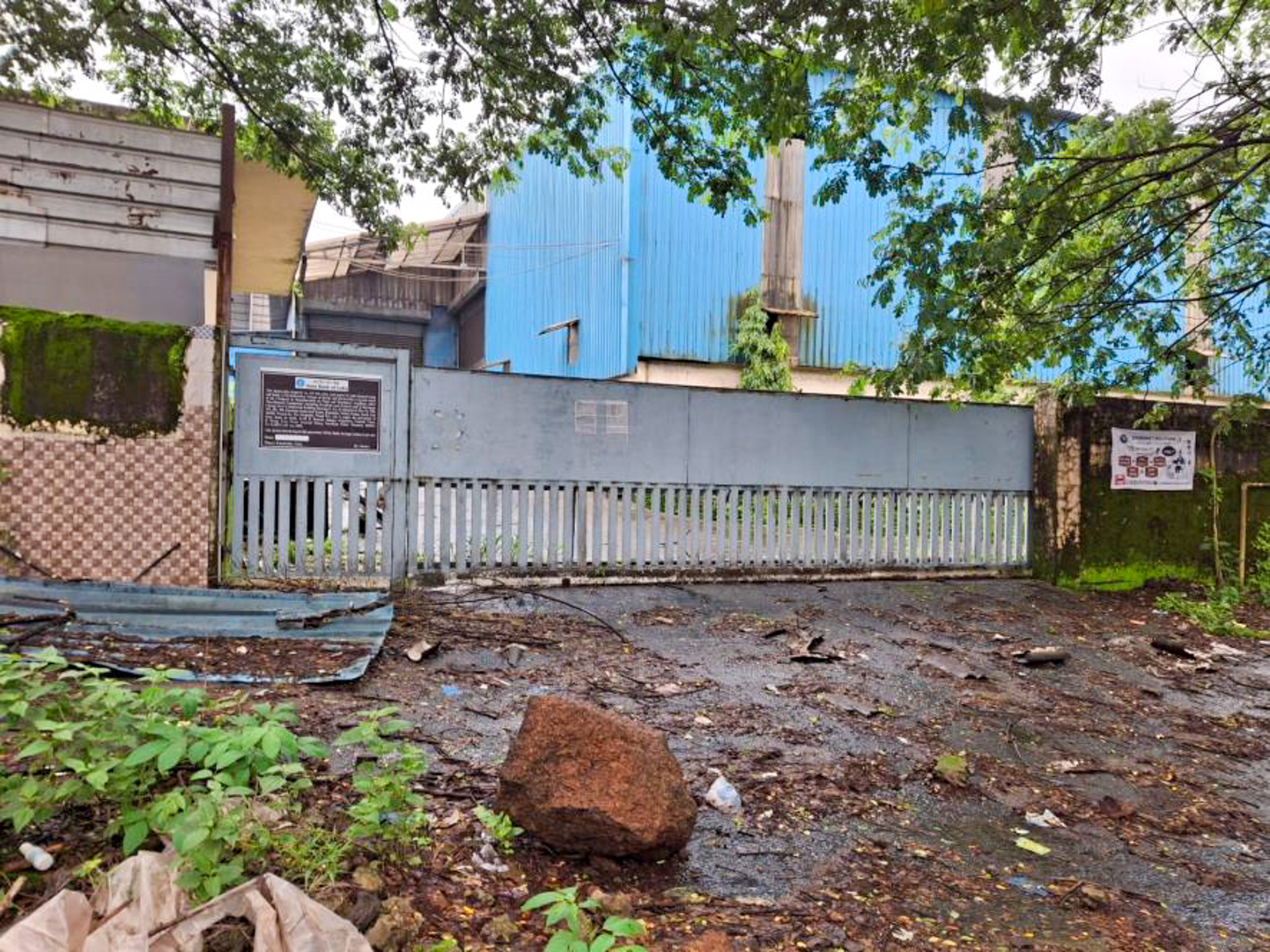 Industrial Plot with Factory Building for sale in Kundaim Merces — photo 1
