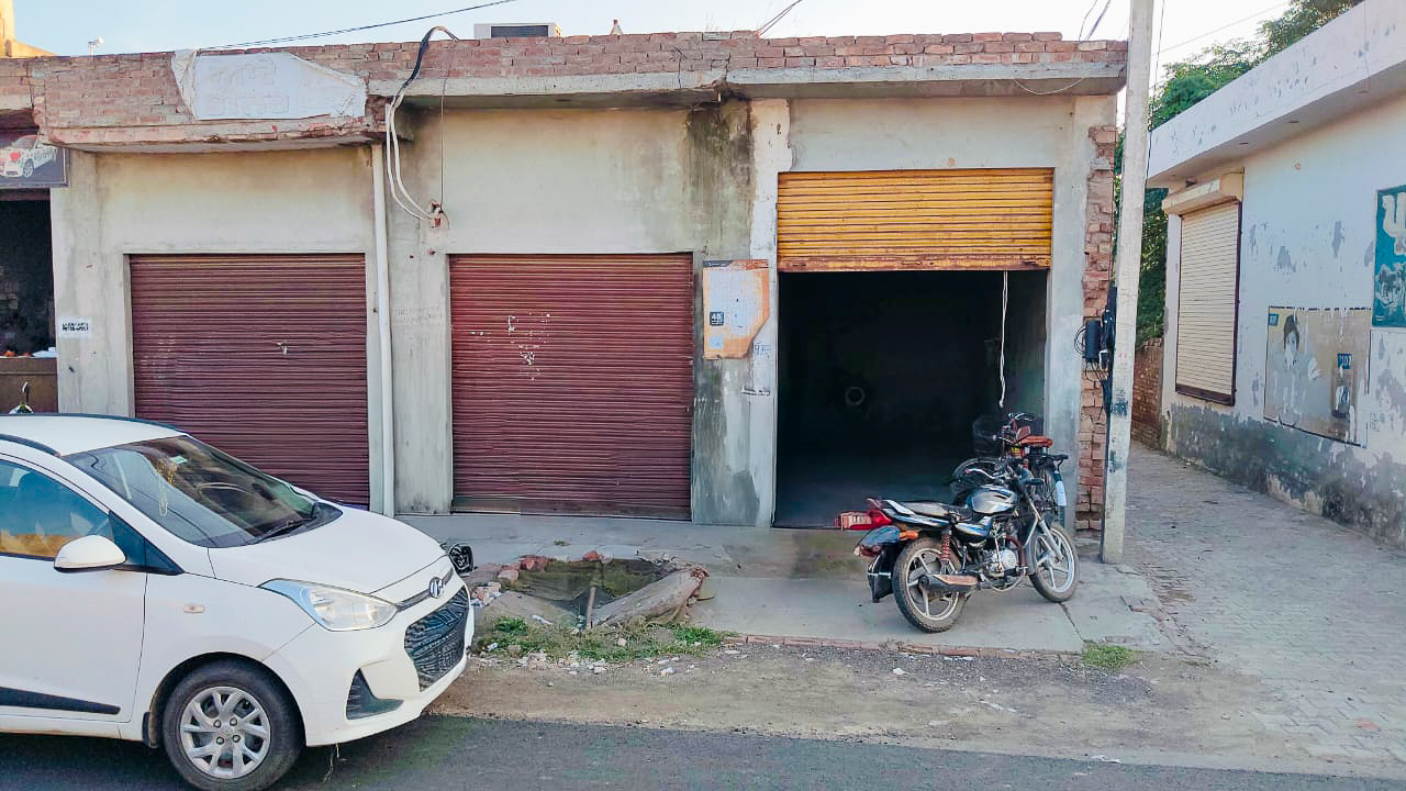 Shops for sale in Sangrur — photo 1