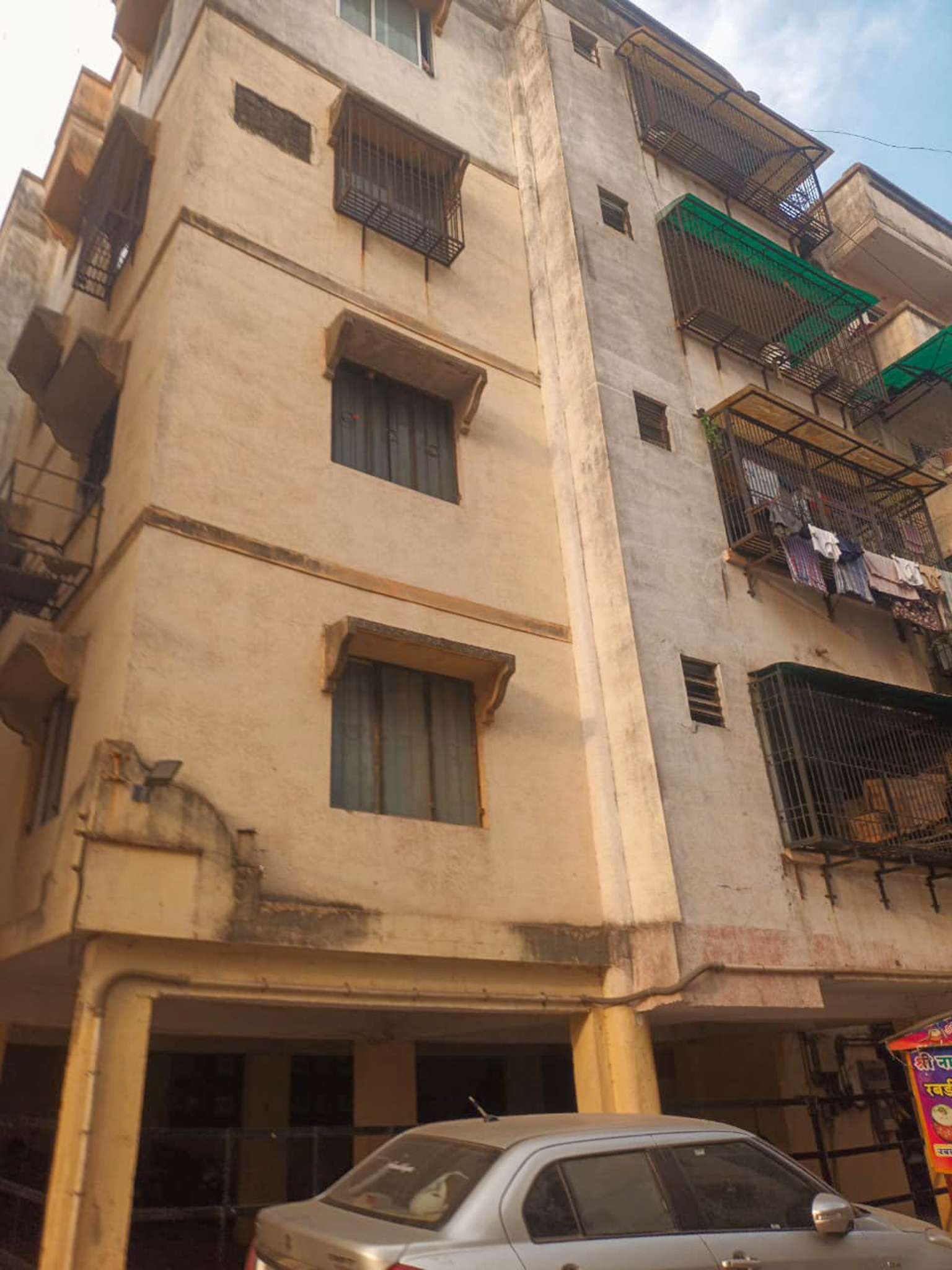 Flat for sale in SAYAJIGUNJ Vadodara — photo 12