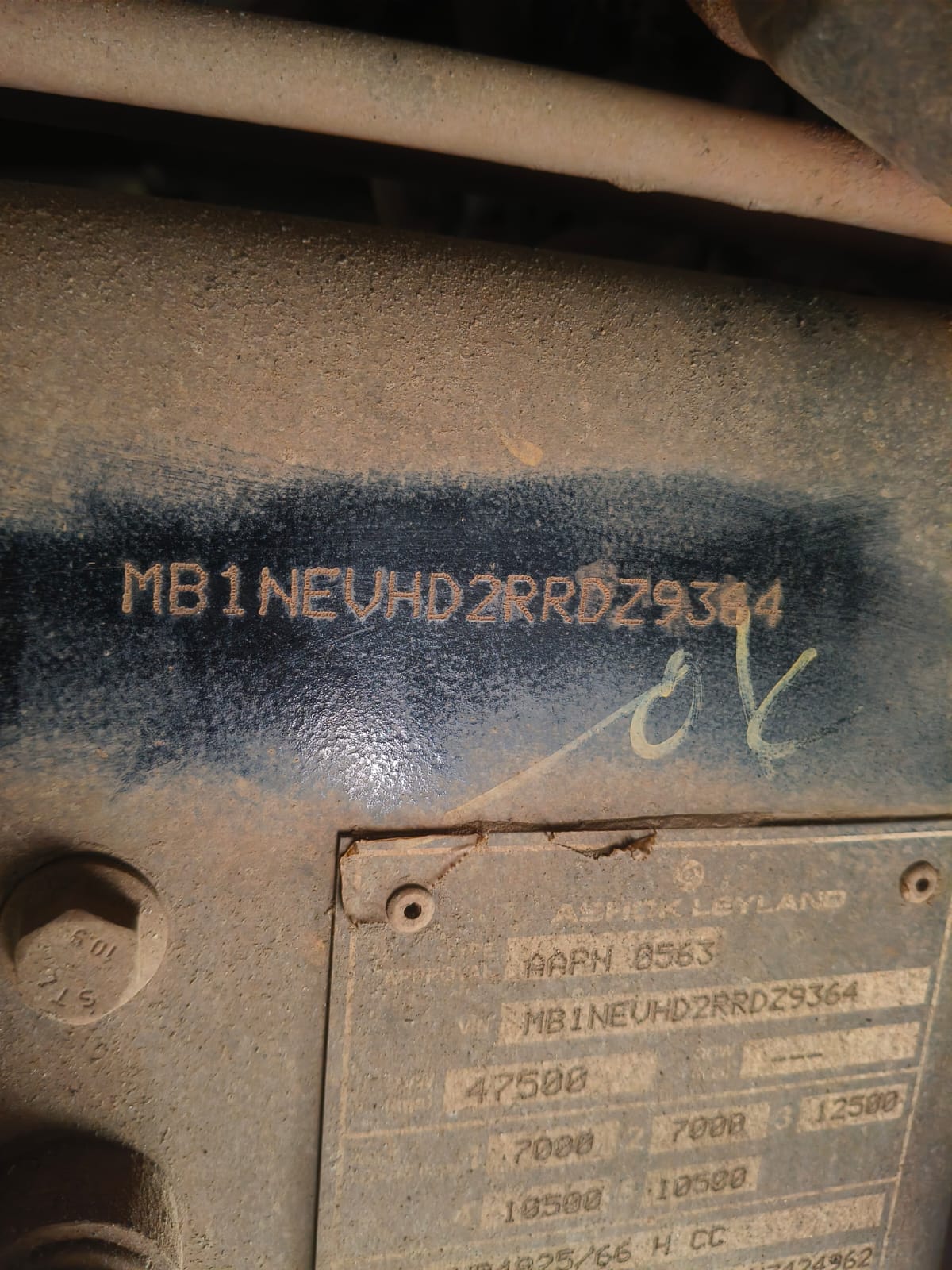 2024 Ashok Leyland AVTR 4825 10x2 CBC Truck 116659 km 2 years for sale in Mary Hill Yard Mangaluru — photo 4