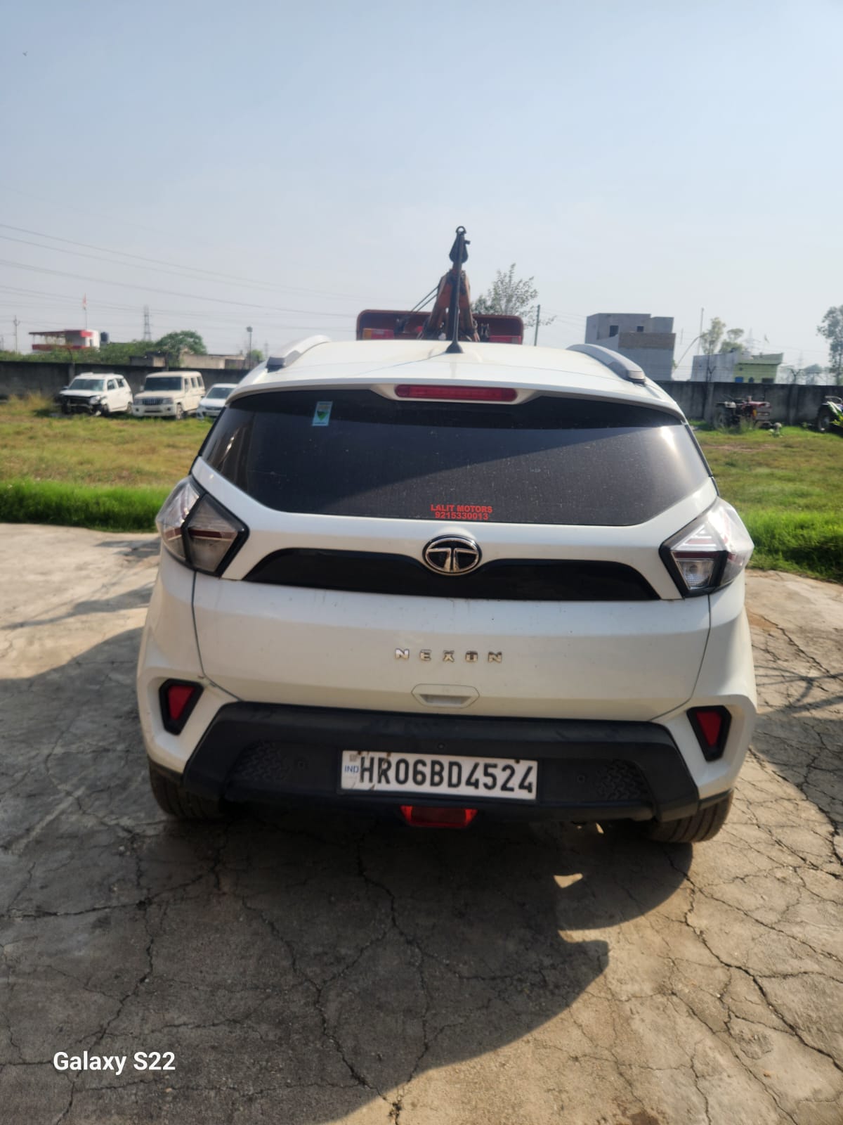 2023 Tata Nexon XM Diesel MT SUV 105478 km 3 years for sale in MAHADEV FARM HOUSE Samalkha — photo 2