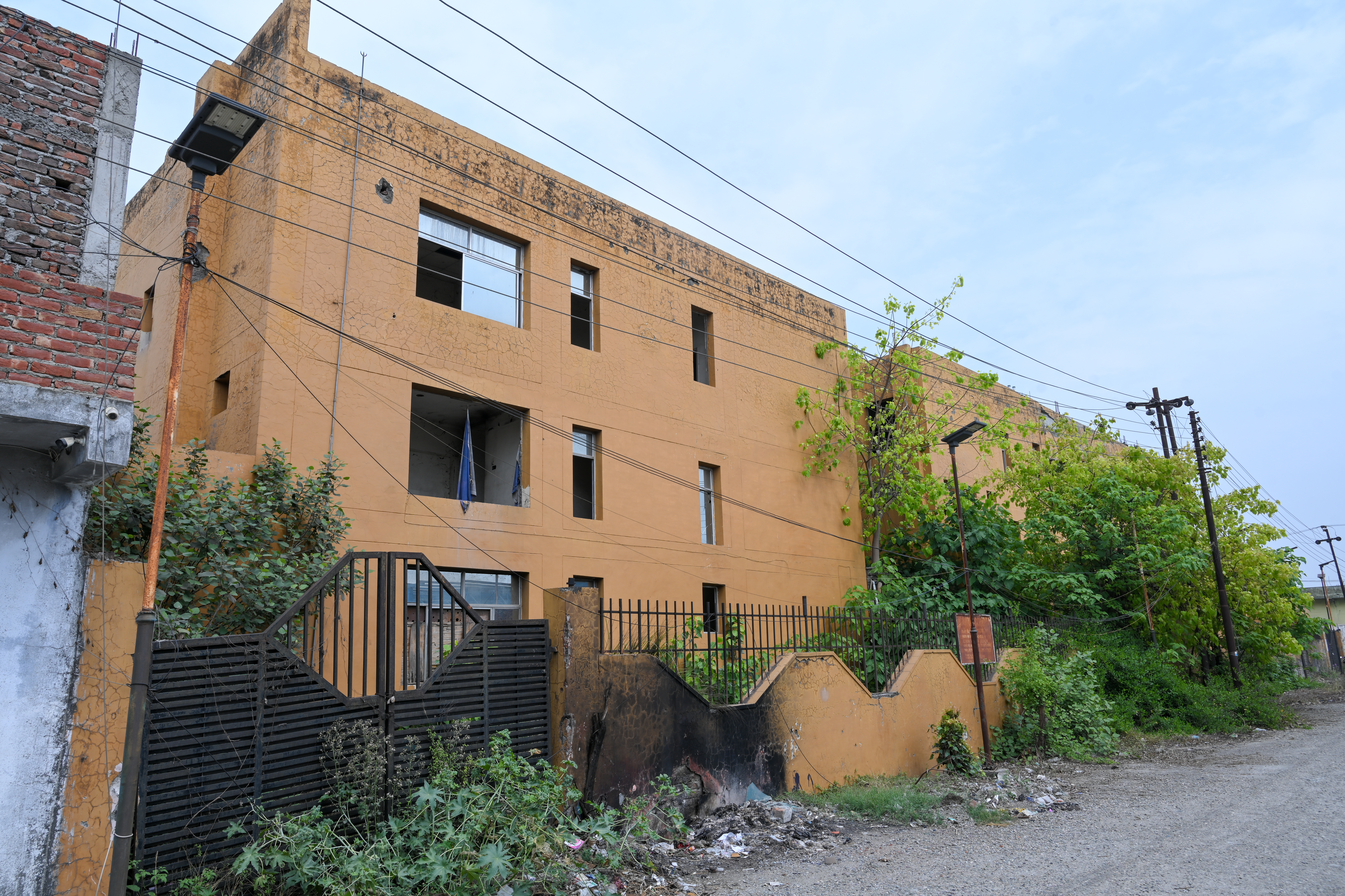 842 square meter Industrial Plot with Factory Building for sale in KICHHA UDHAMSINGHNAGAR UTTARAKHAND Bandia — photo 5