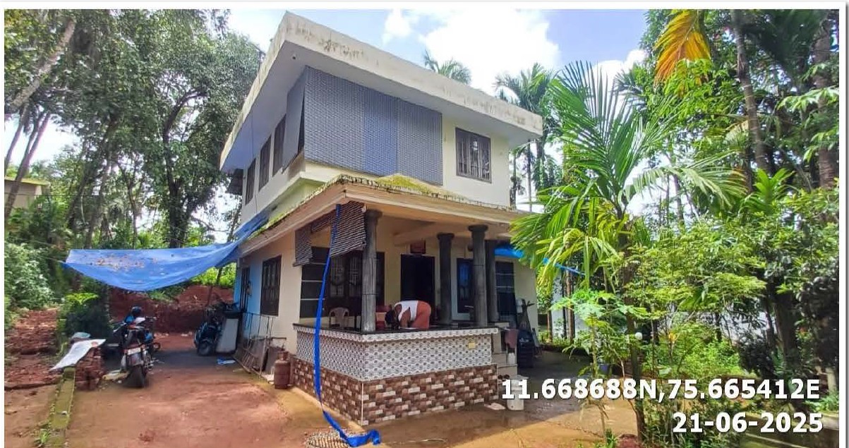 140 square feet Individual House for sale in Chekkiad — photo 1