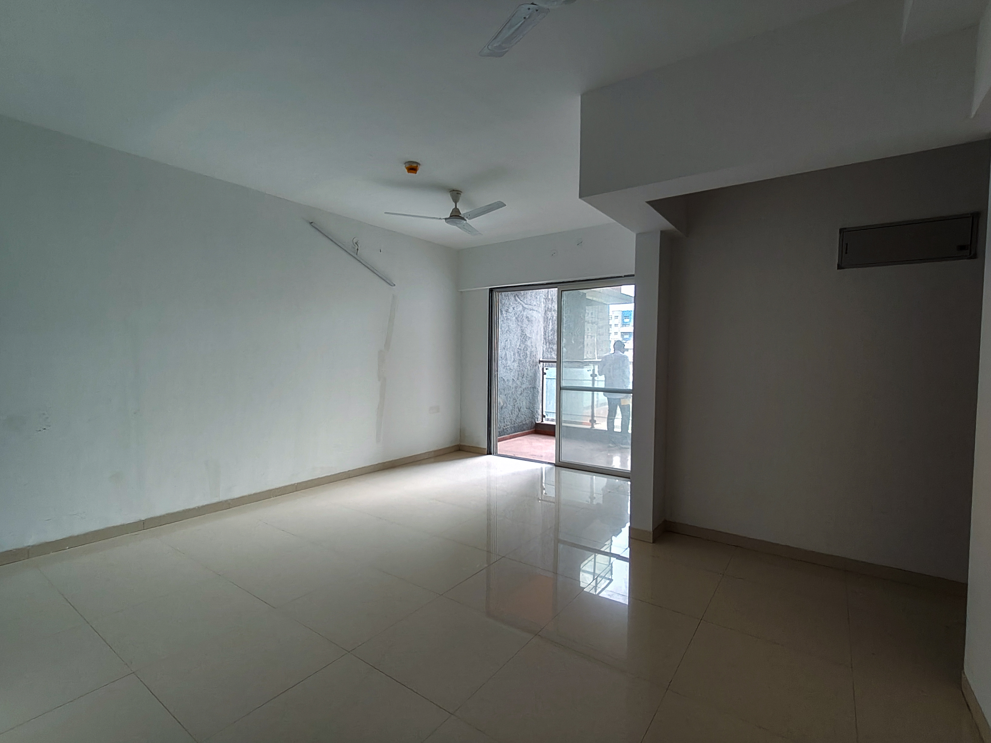 2 BHK Flat for sale in Venkatesh Graffiti Glover, Lonkar Nagar, Manjari Road, Village Mundhawa, Tal Haveli, Dist. Pune 411036 Pune — photo 6