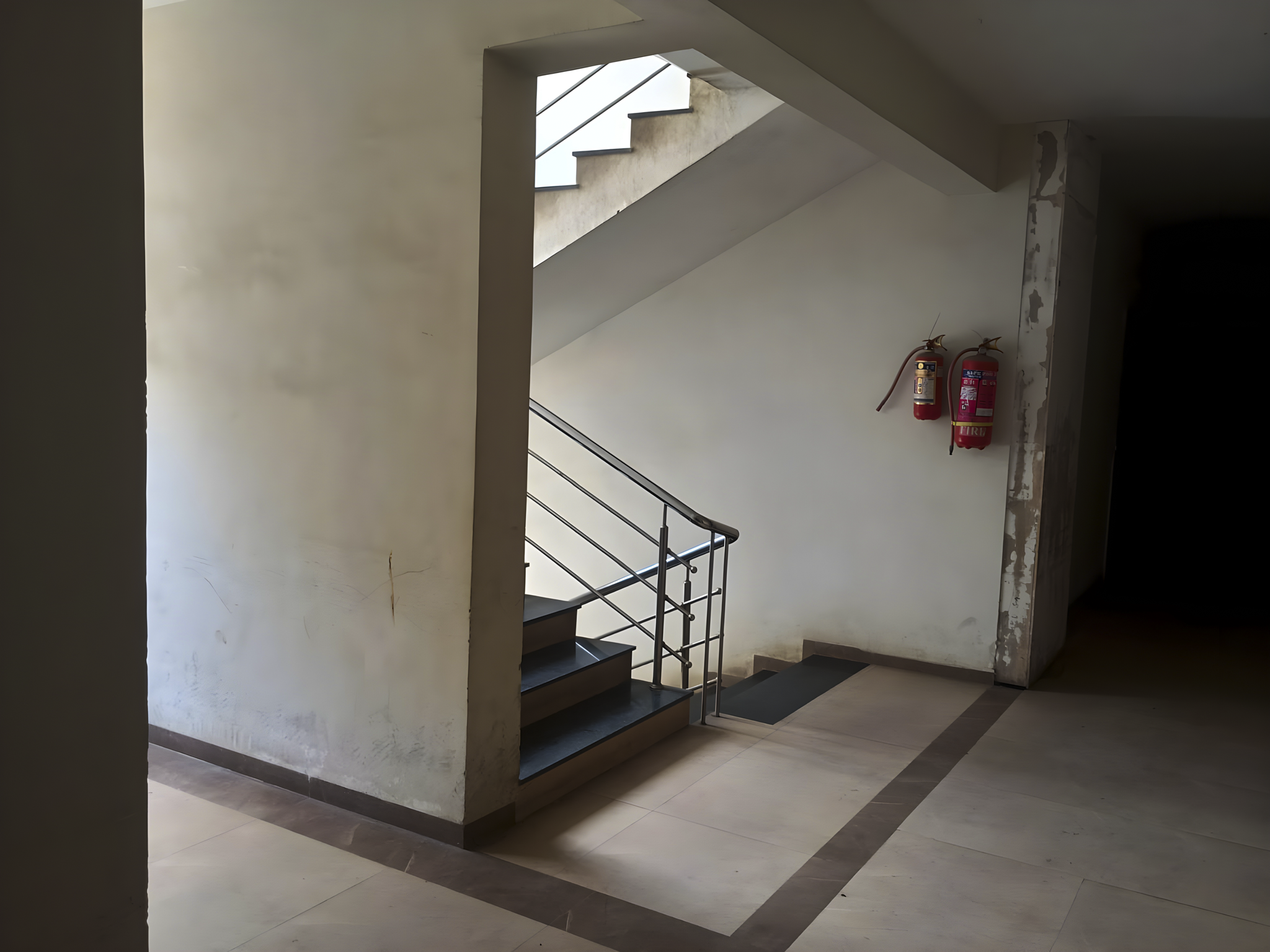686 square feet Flat for sale in Spring Apartment Shankheshwar City Indore — photo 9