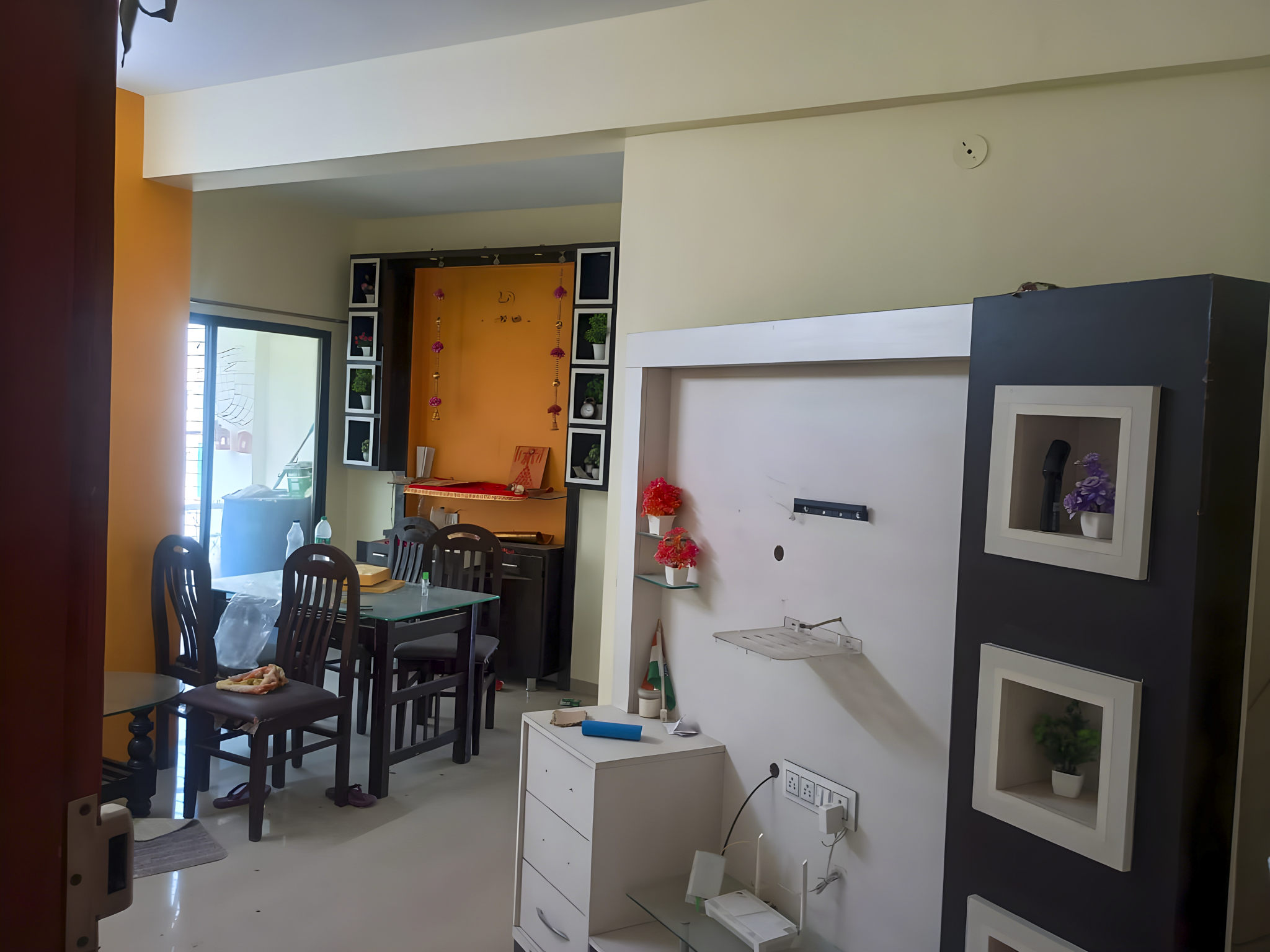 686 square feet Flat for sale in Spring Apartment Shankheshwar City Indore — photo 1