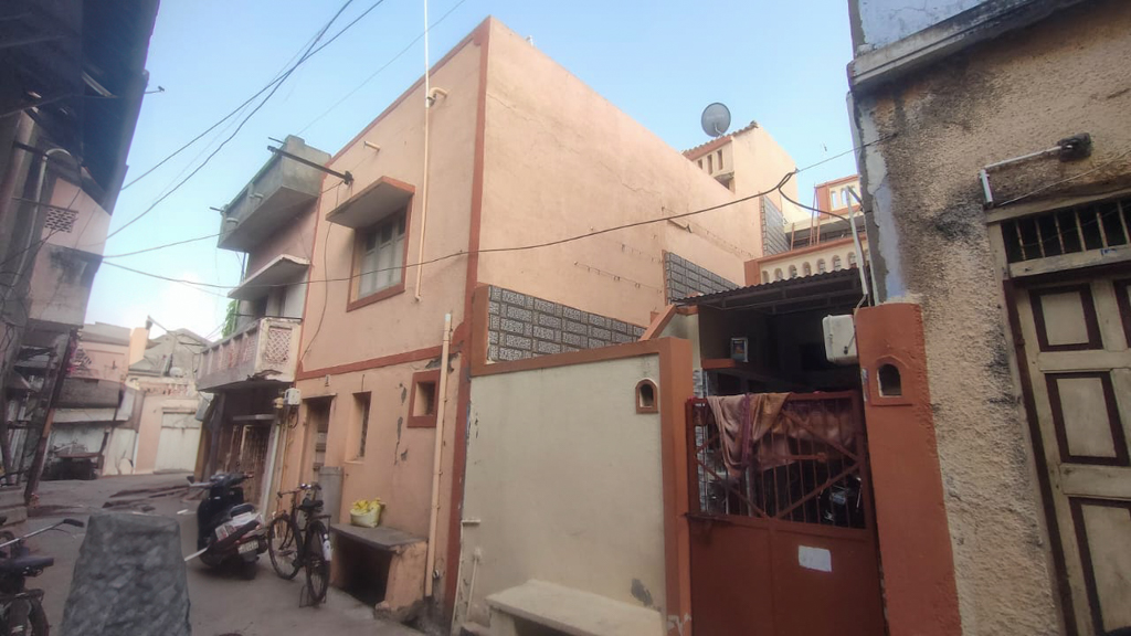 Individual House for sale in Limbdi — photo 1