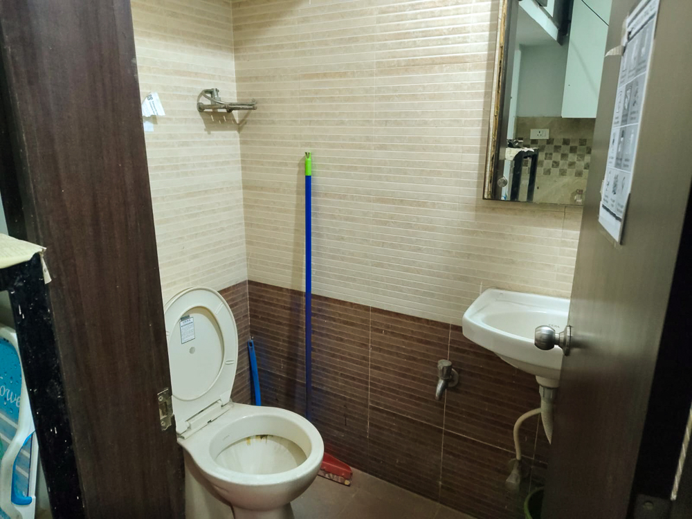 1915 square feet Flat for sale in Hyderabad — photo 1