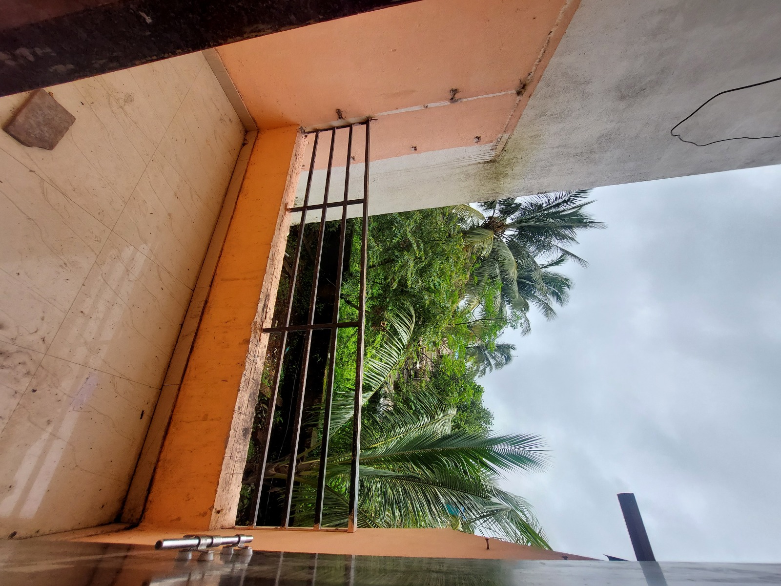 Flat for sale in Karwanchiwadi Ratnagiri — photo 1