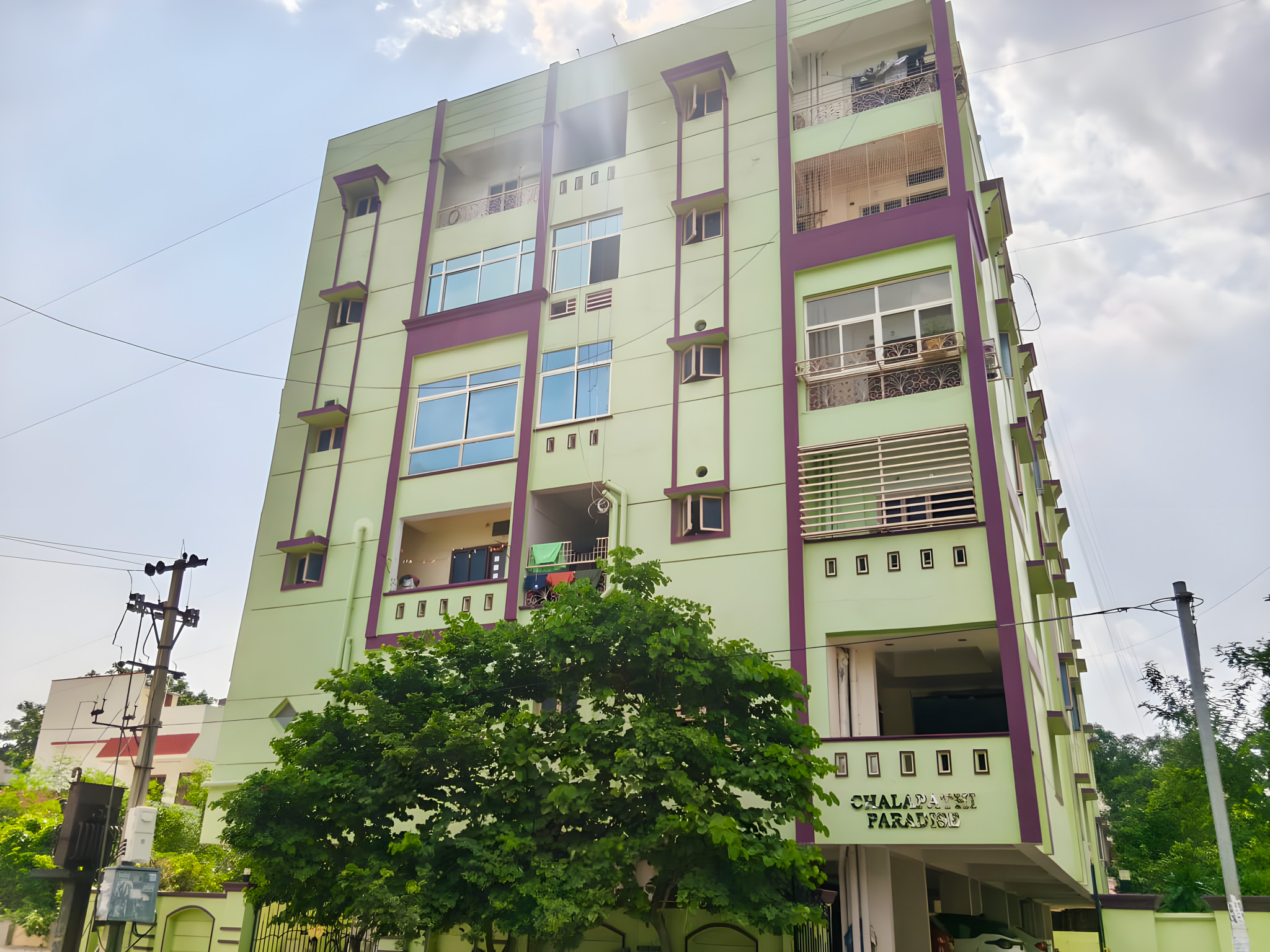 2 BHK Flat for sale in CHALAPATHY PARADISE, Venkata Ramana Colony 3rd Line Guntur — photo 4