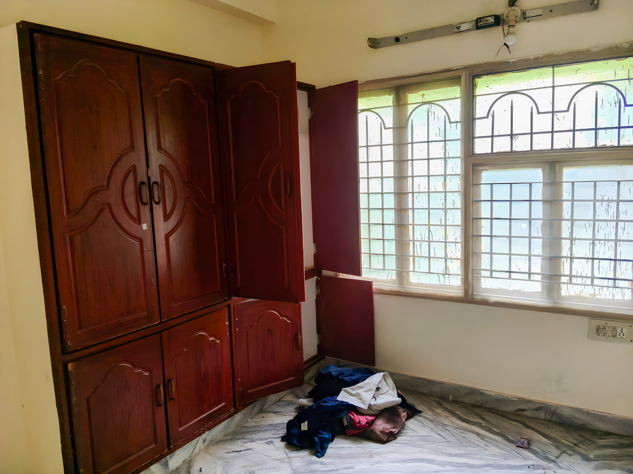 2 BHK Flat for sale in CHALAPATHY PARADISE, Venkata Ramana Colony 3rd Line Guntur — photo 8