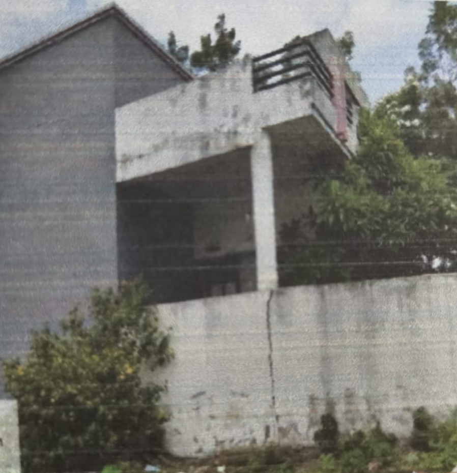 1250 square feet Individual House for sale in Beed